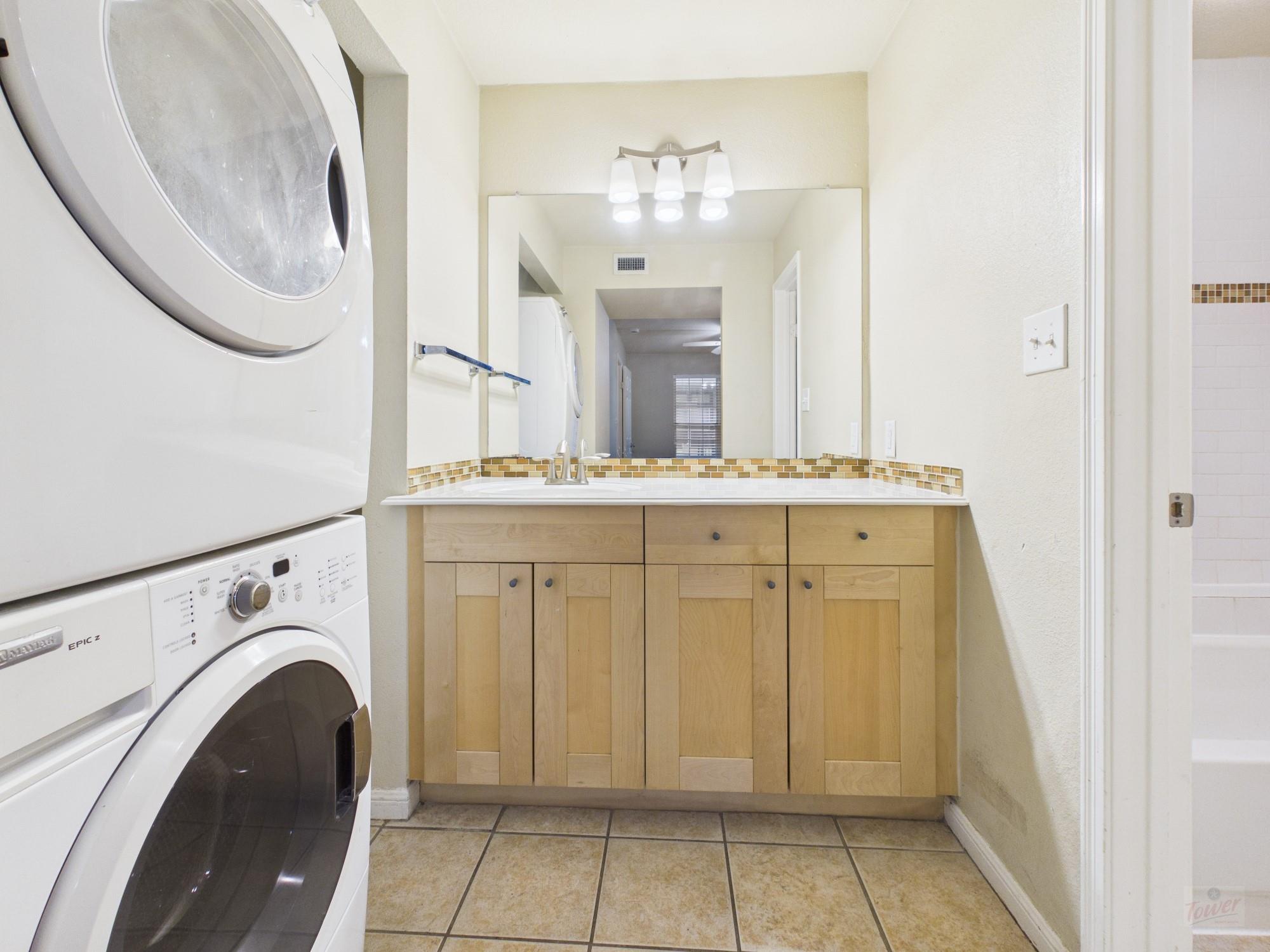 7685 Northcross Dr # 208, Austin, TX 78757