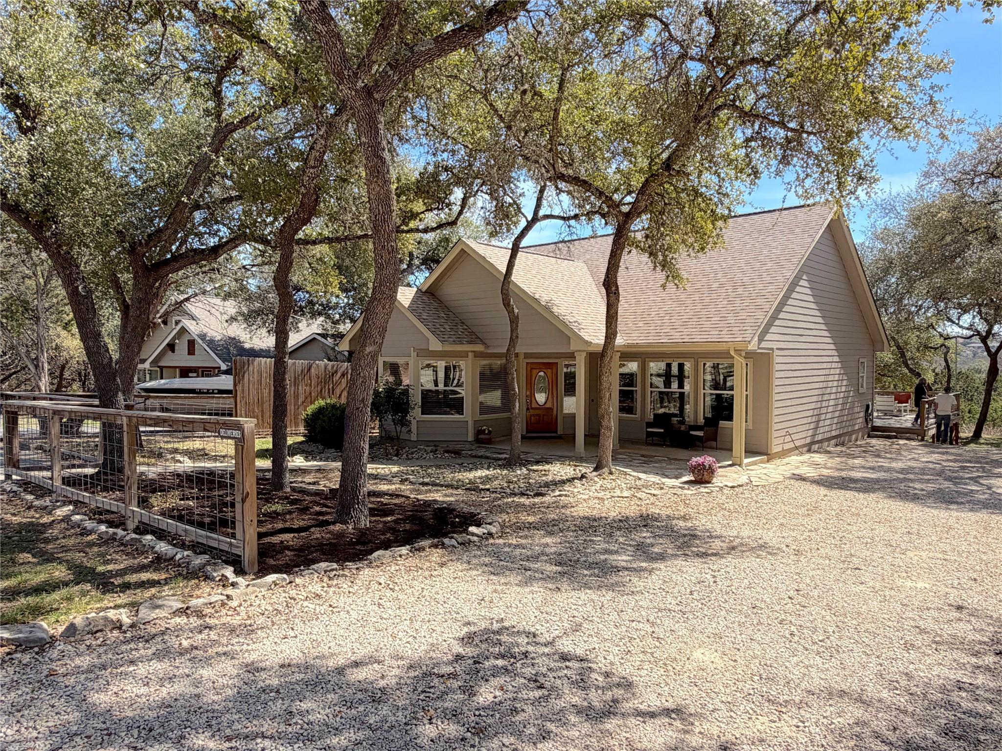 1660 and 1648 Westview Court Dr, Canyon Lake, TX 78133