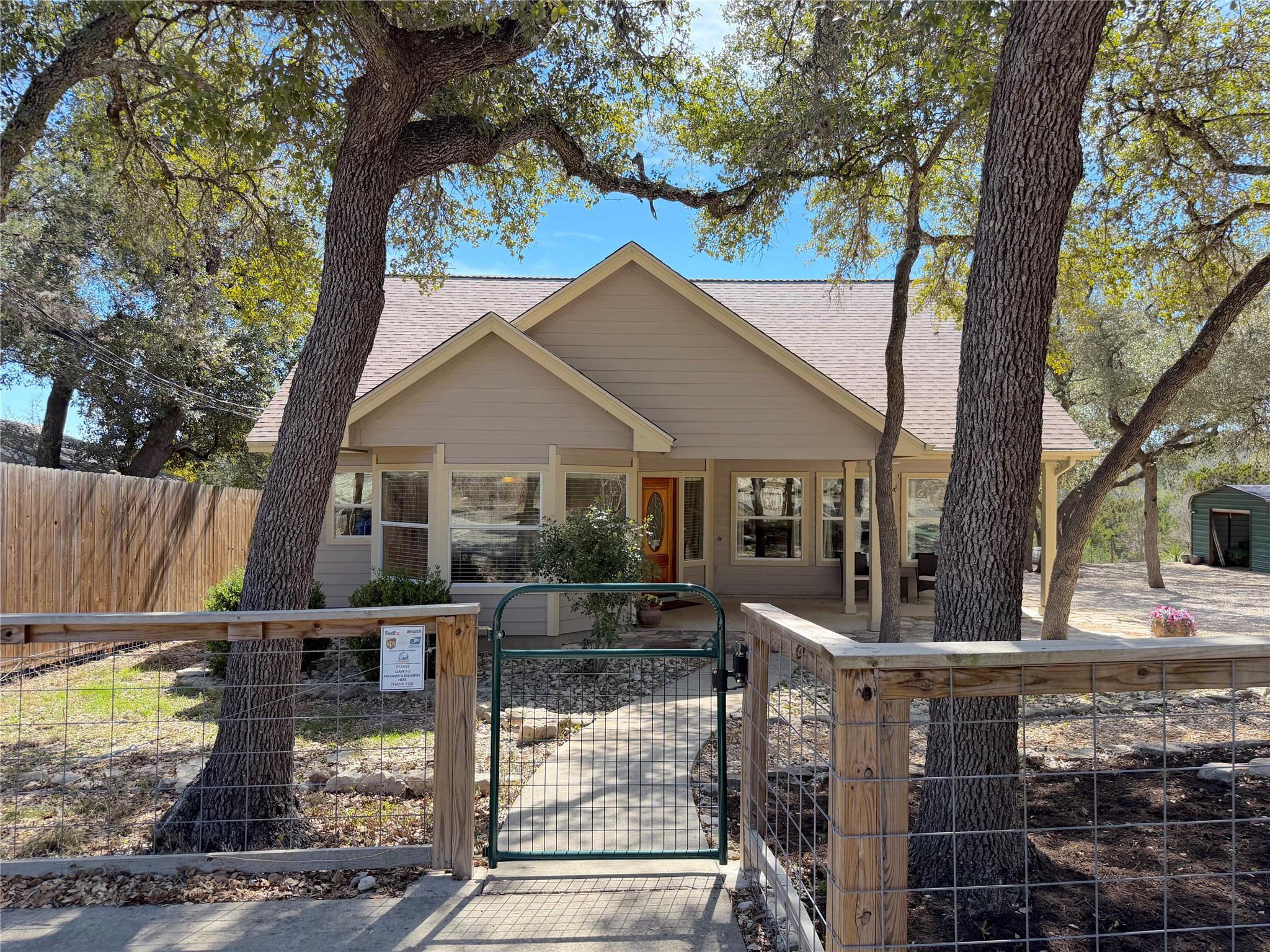 1660 and 1648 Westview Court Dr, Canyon Lake, TX 78133