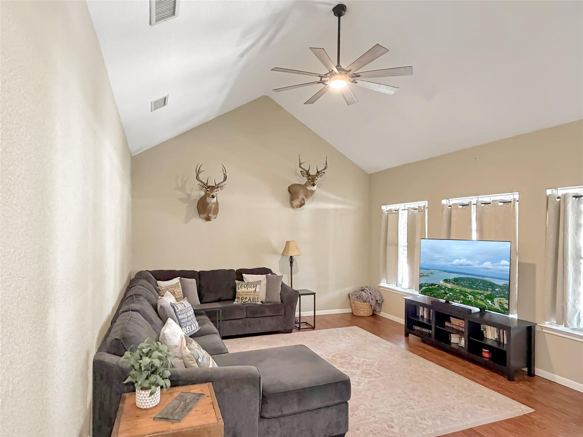 1660 and 1648 Westview Court Dr, Canyon Lake, TX 78133