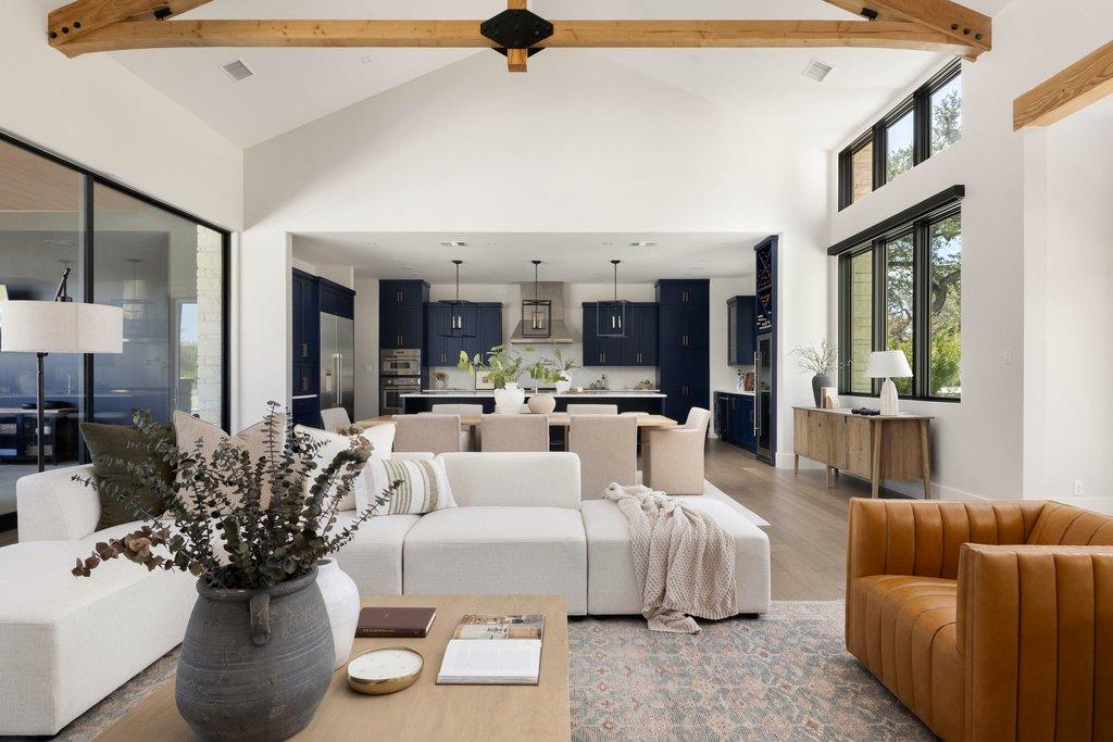 6037 W Verandero Ct, Austin, TX 78738