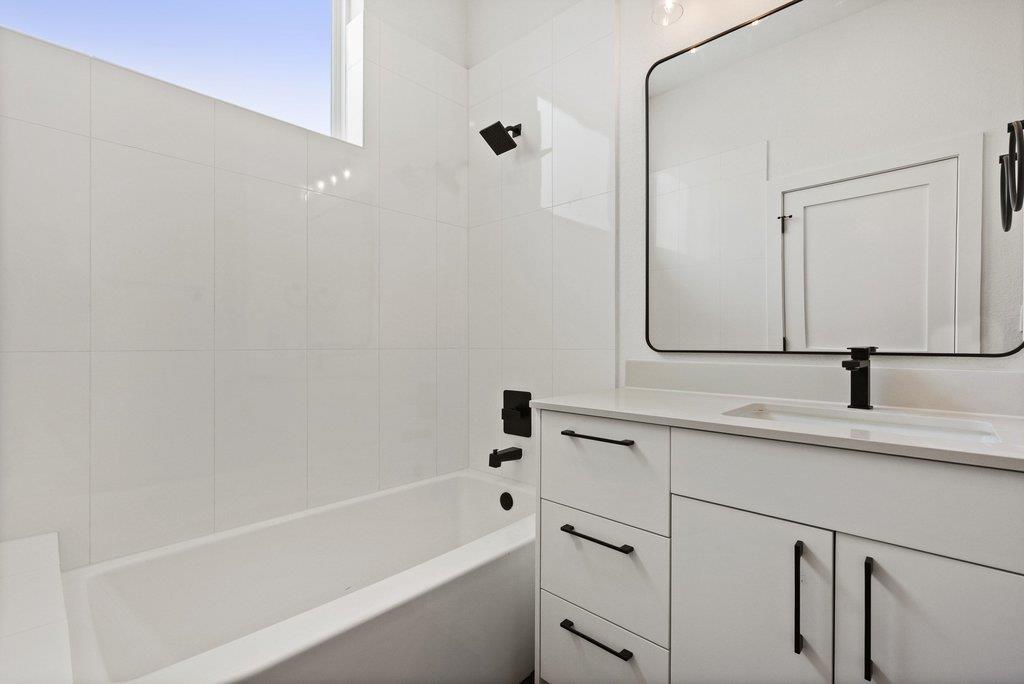 401 N Bluff Dr # 16101, Austin, TX 78745