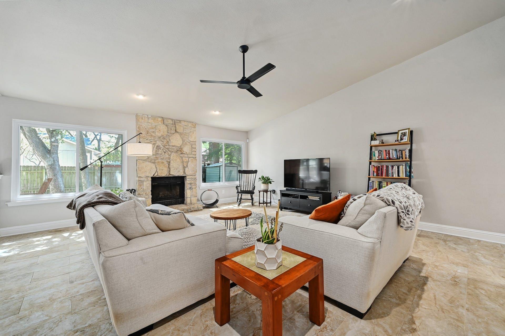 9007 Jesse James Dr, Austin, TX 78748