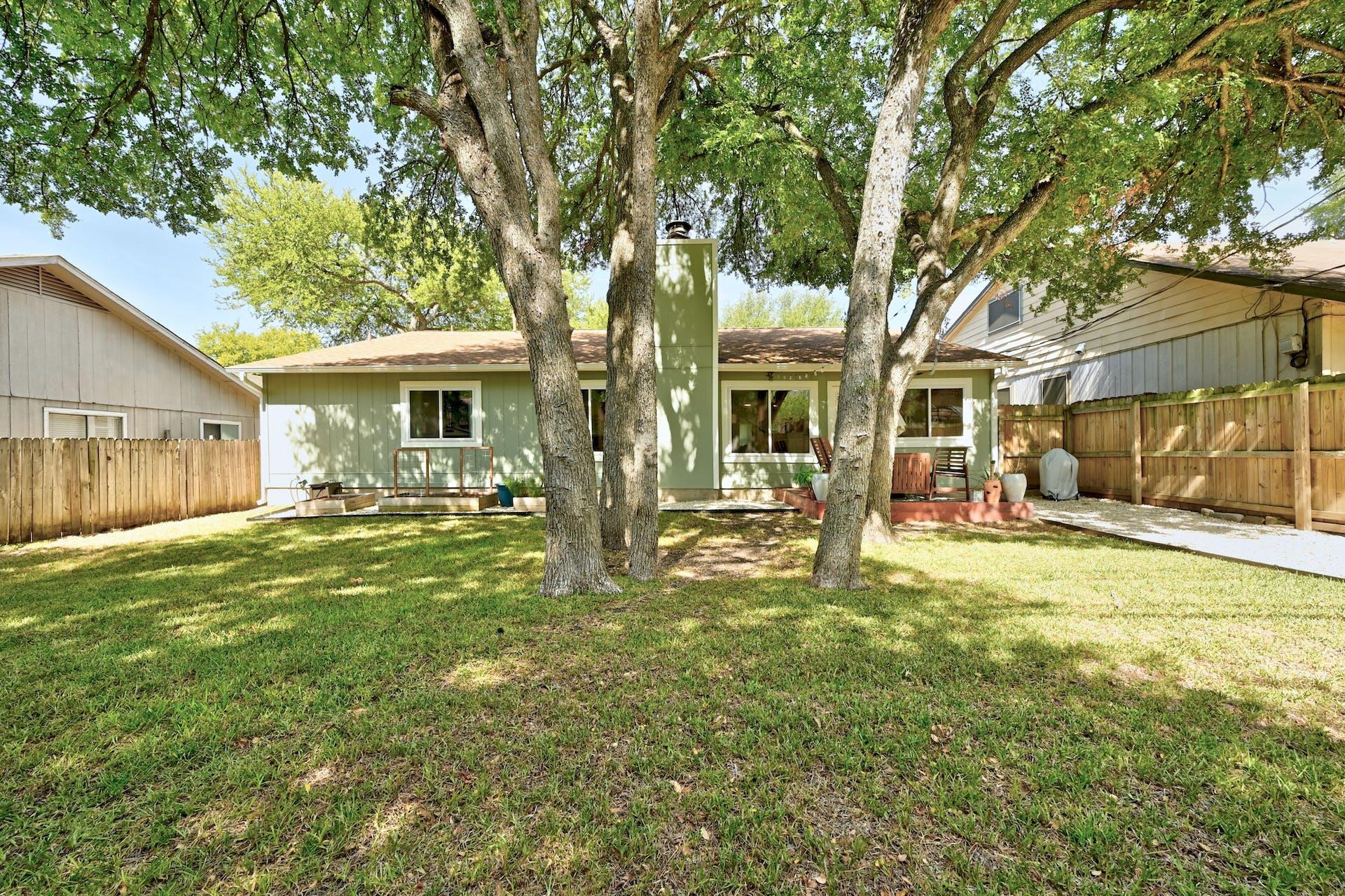 9007 Jesse James Dr, Austin, TX 78748