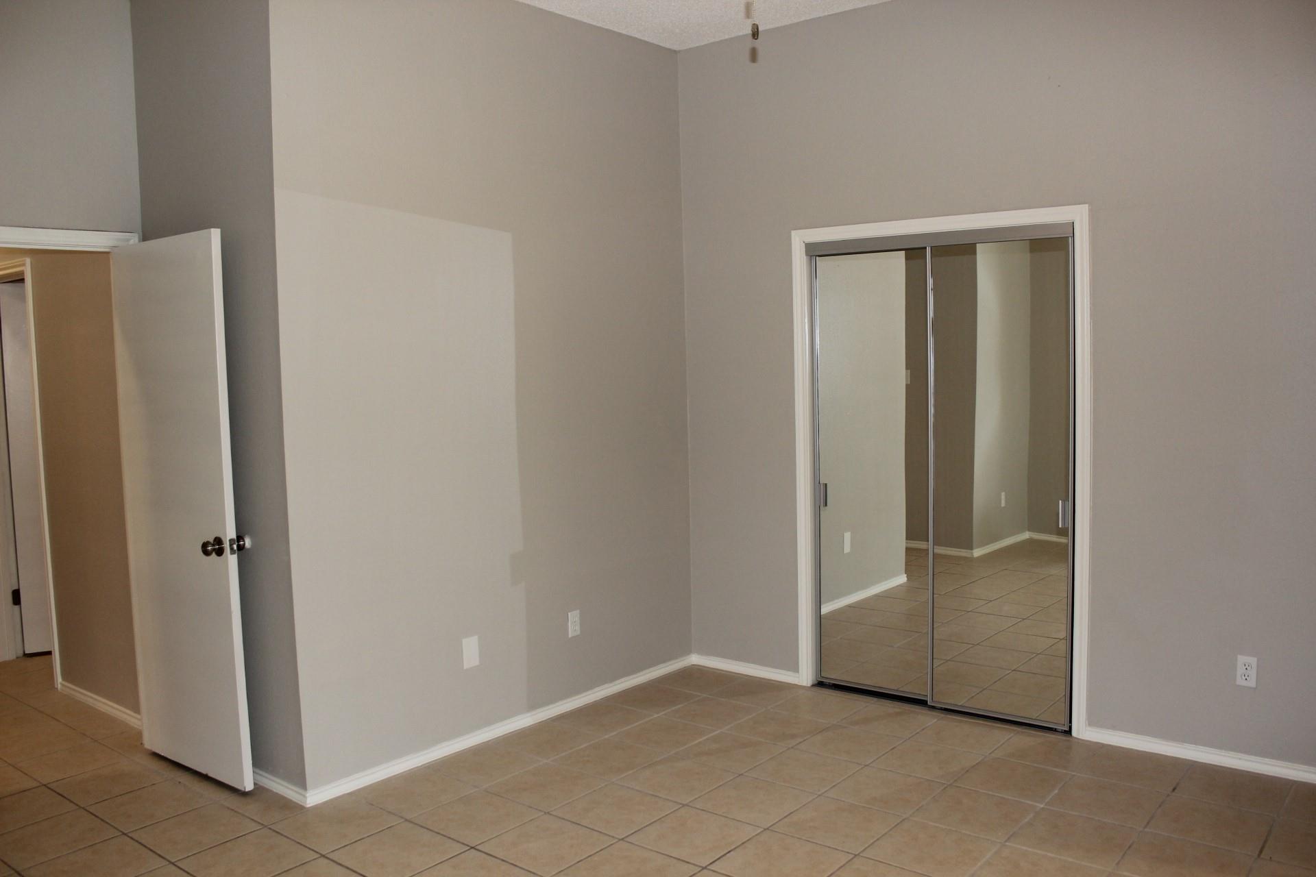 2208 Quiet Wood Dr, Austin, TX 78728