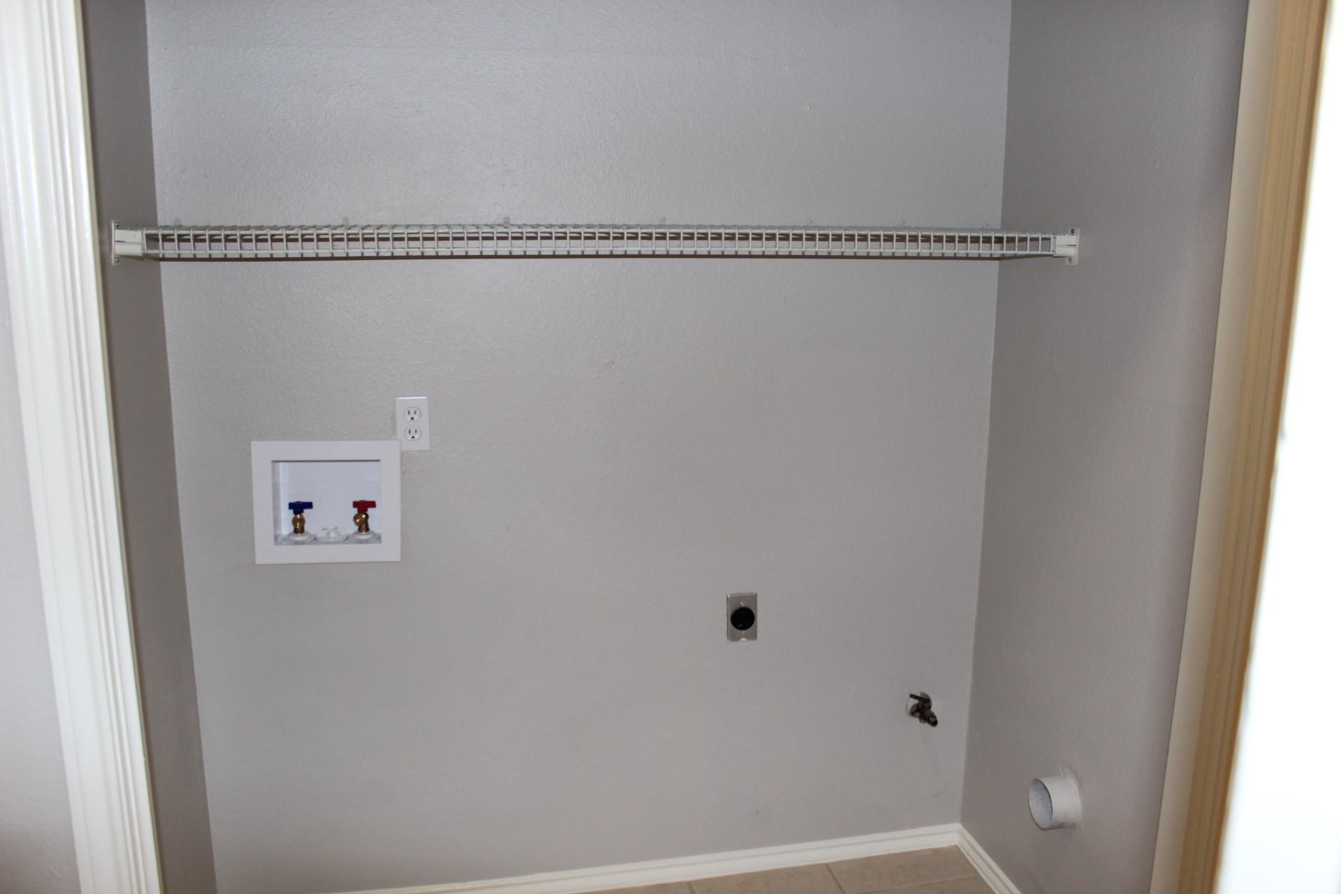 2208 Quiet Wood Dr, Austin, TX 78728