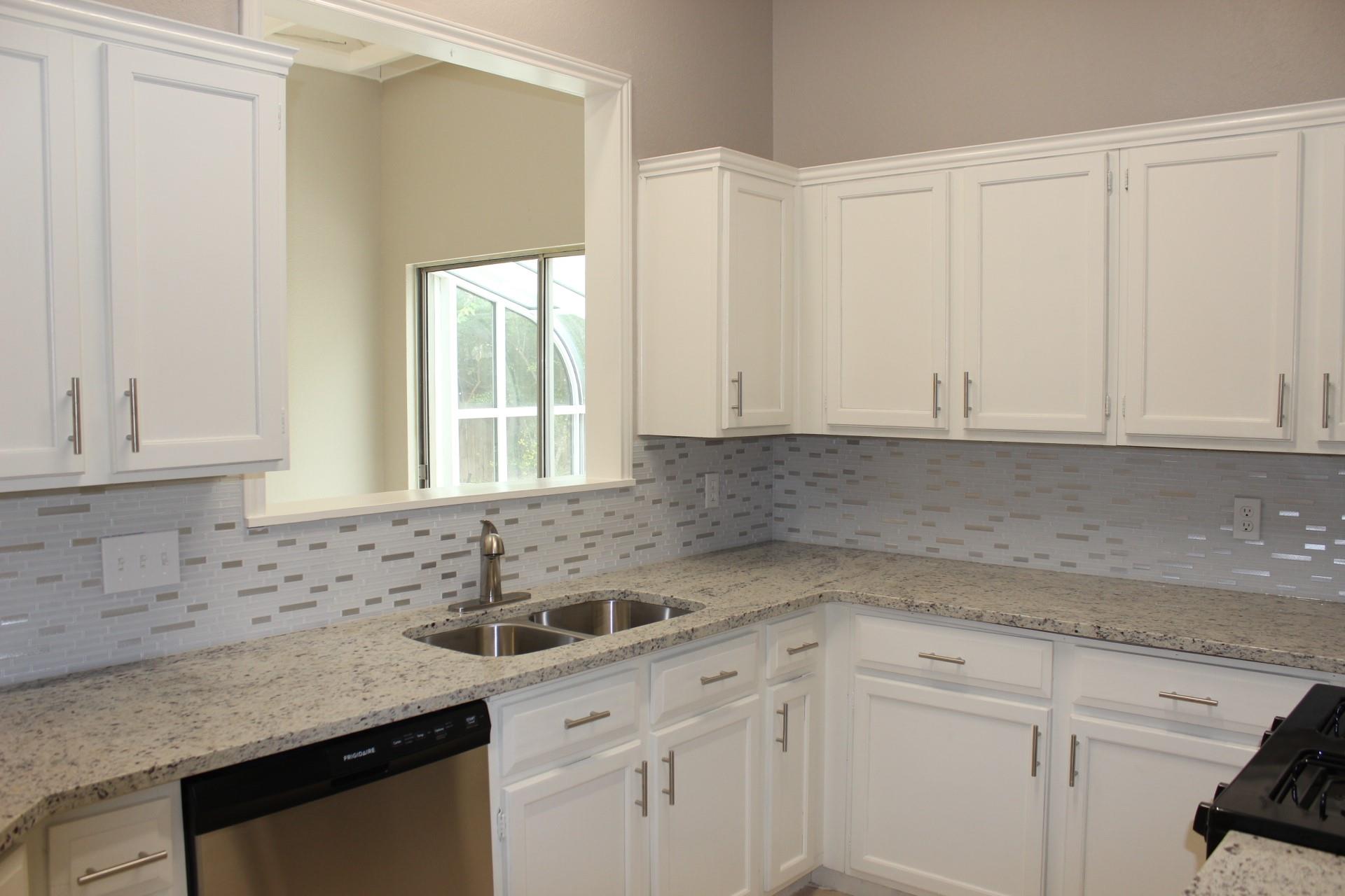 2208 Quiet Wood Dr, Austin, TX 78728