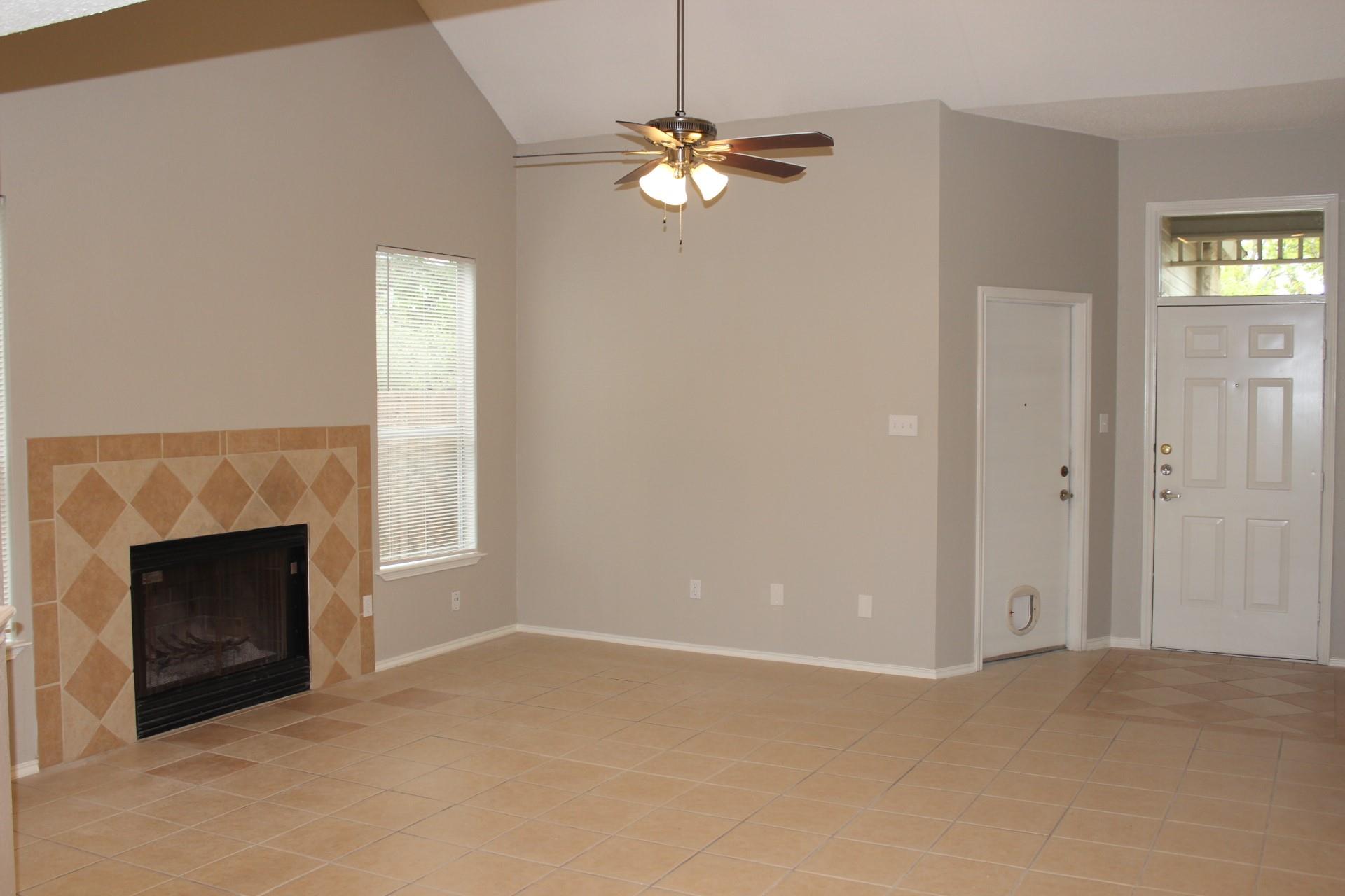 2208 Quiet Wood Dr, Austin, TX 78728