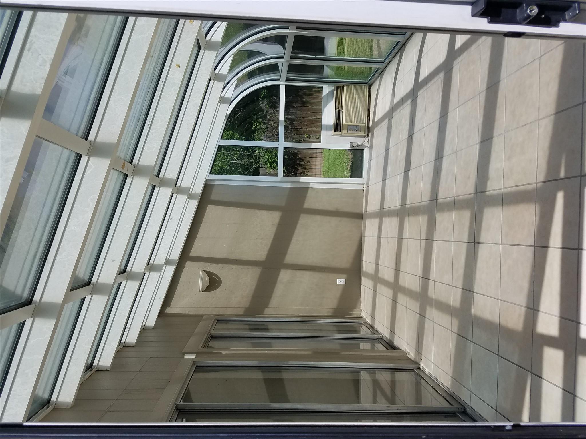 2208 Quiet Wood Dr, Austin, TX 78728