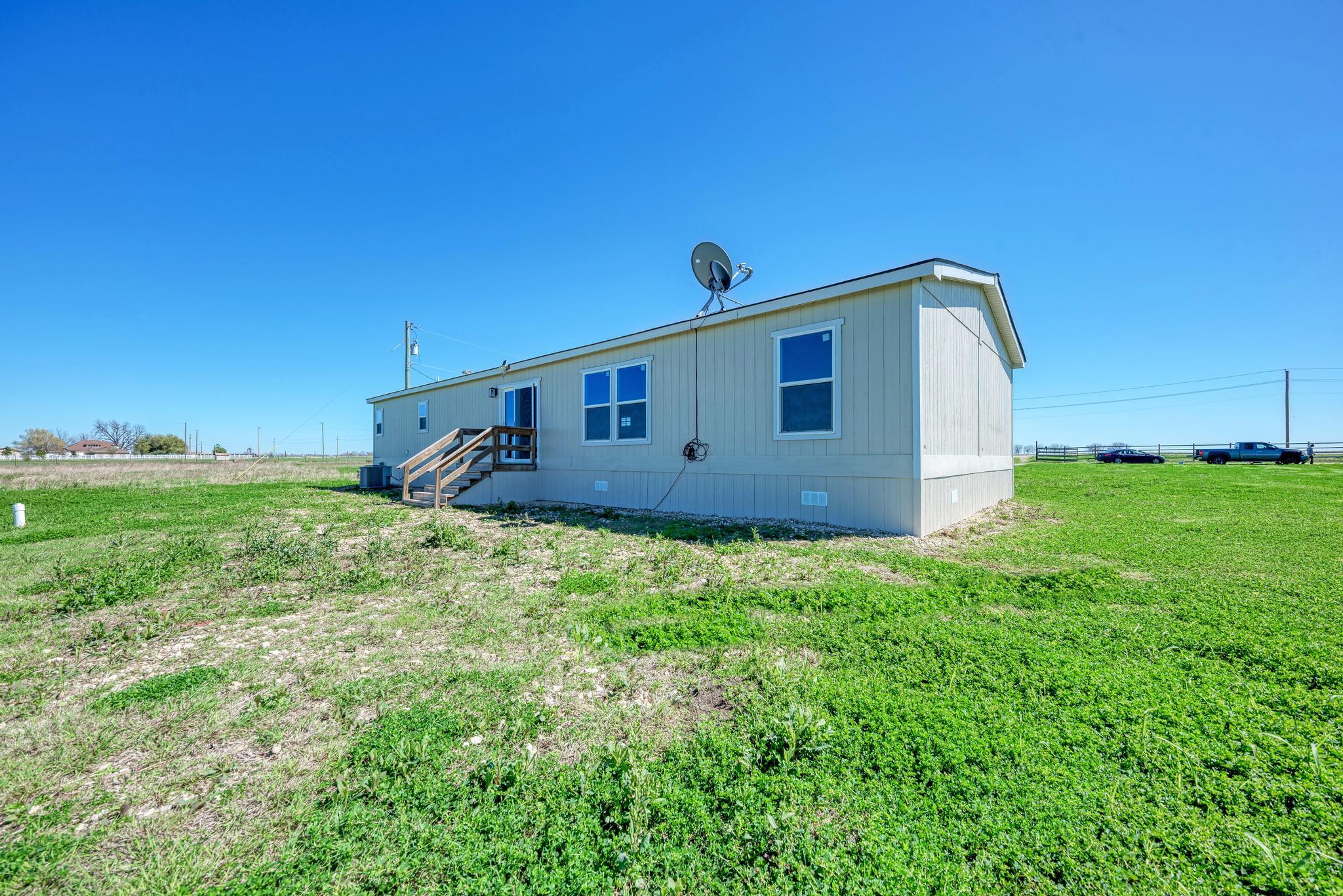 1200 FM 619, Taylor, TX 76574