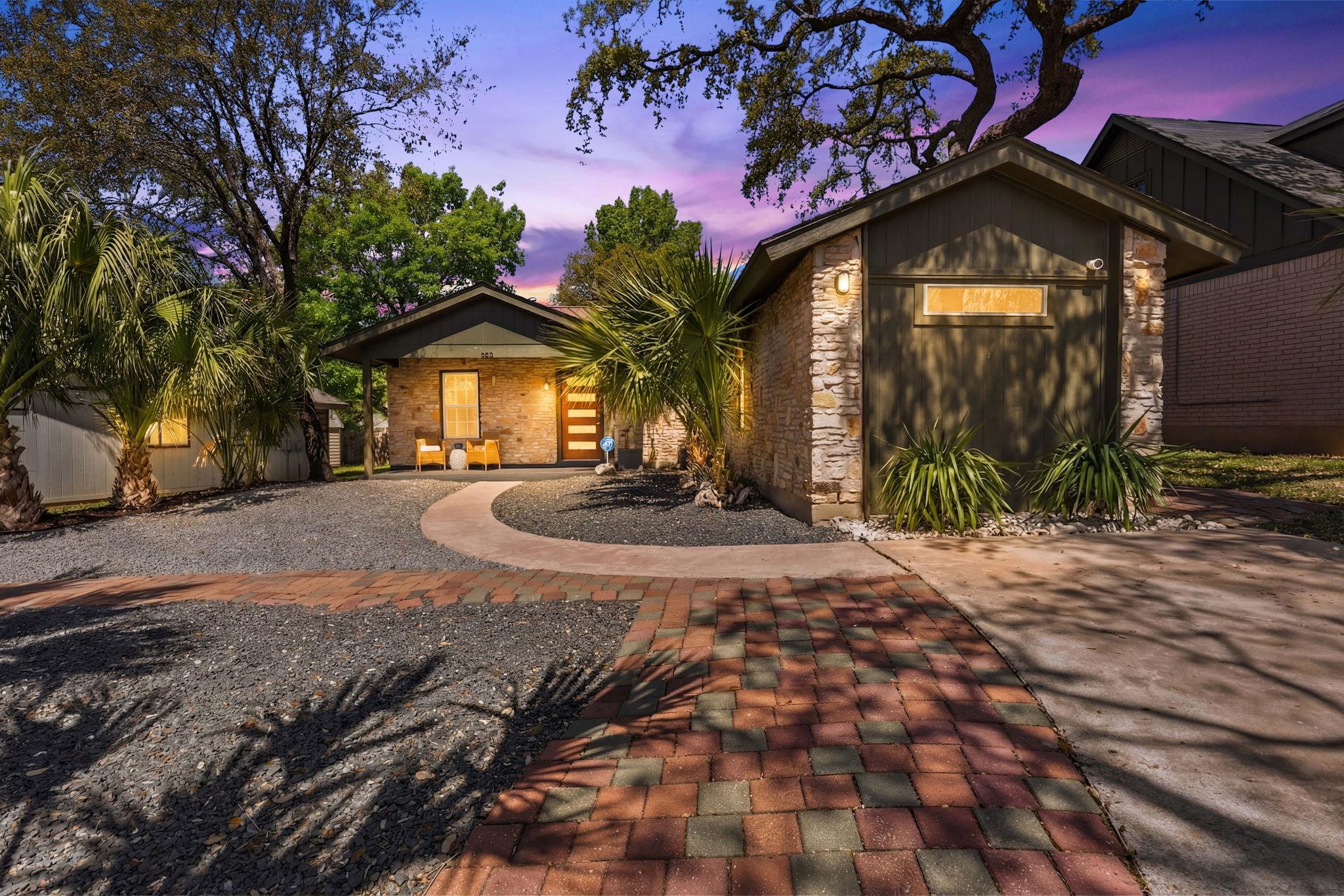 805 Nile St, Austin, TX 78702