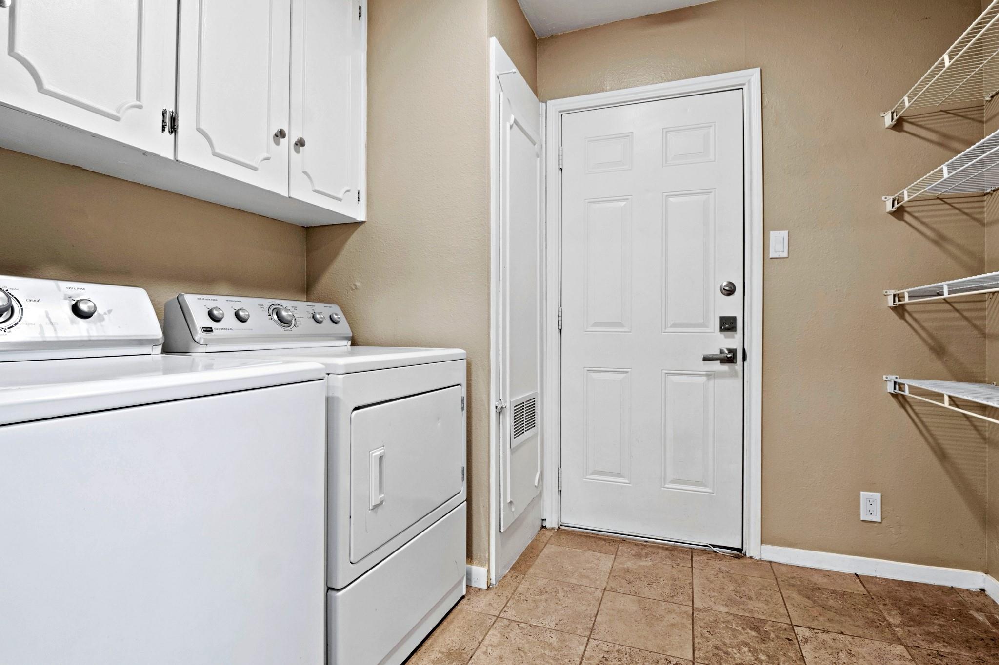 6601 Branching Oak Ct, Austin, TX 78759