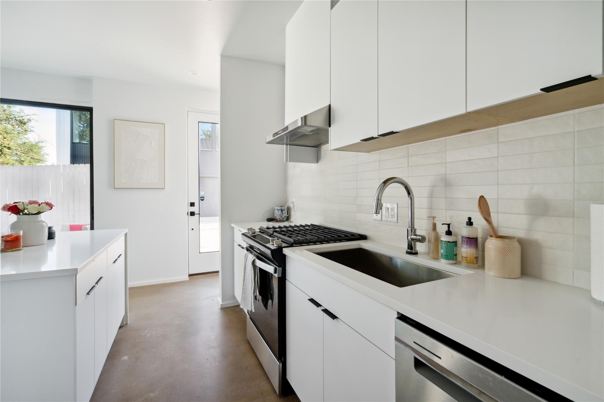 7505 Wynne Ln # 2, Austin, TX 78745