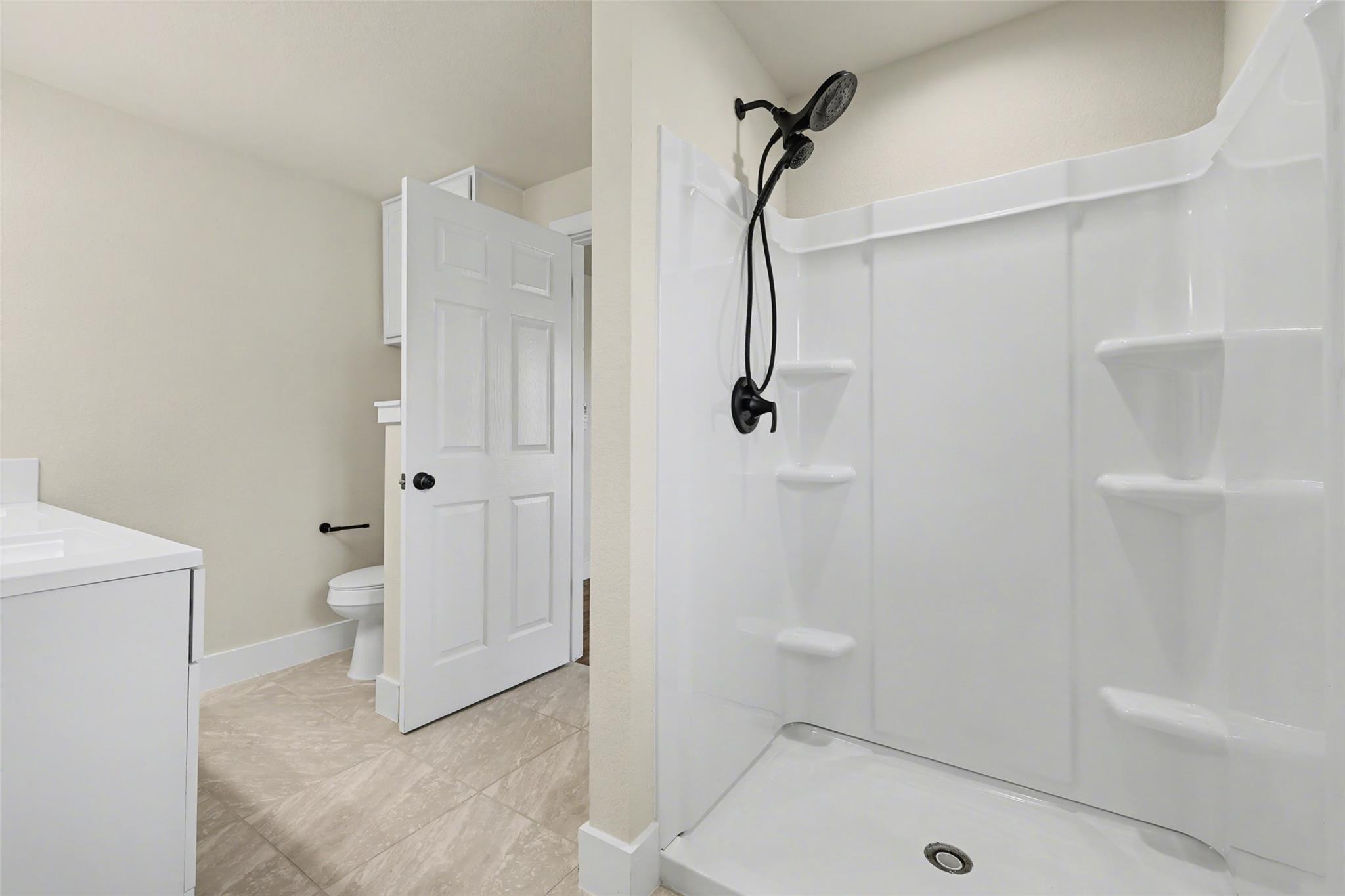 107 Russell St, Liberty Hill, TX 78642