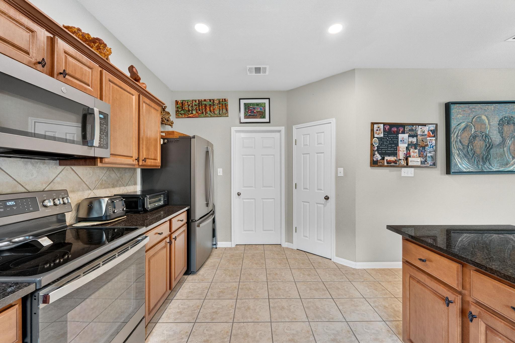 1403 Melissa Oaks Ln, Austin, TX 78744