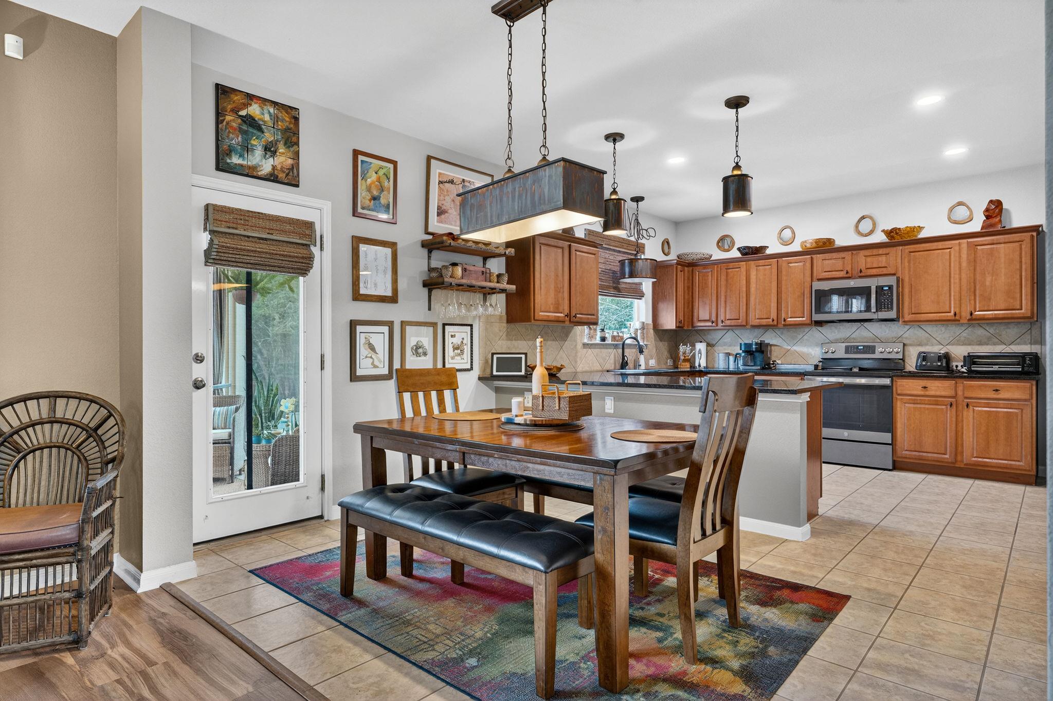 1403 Melissa Oaks Ln, Austin, TX 78744