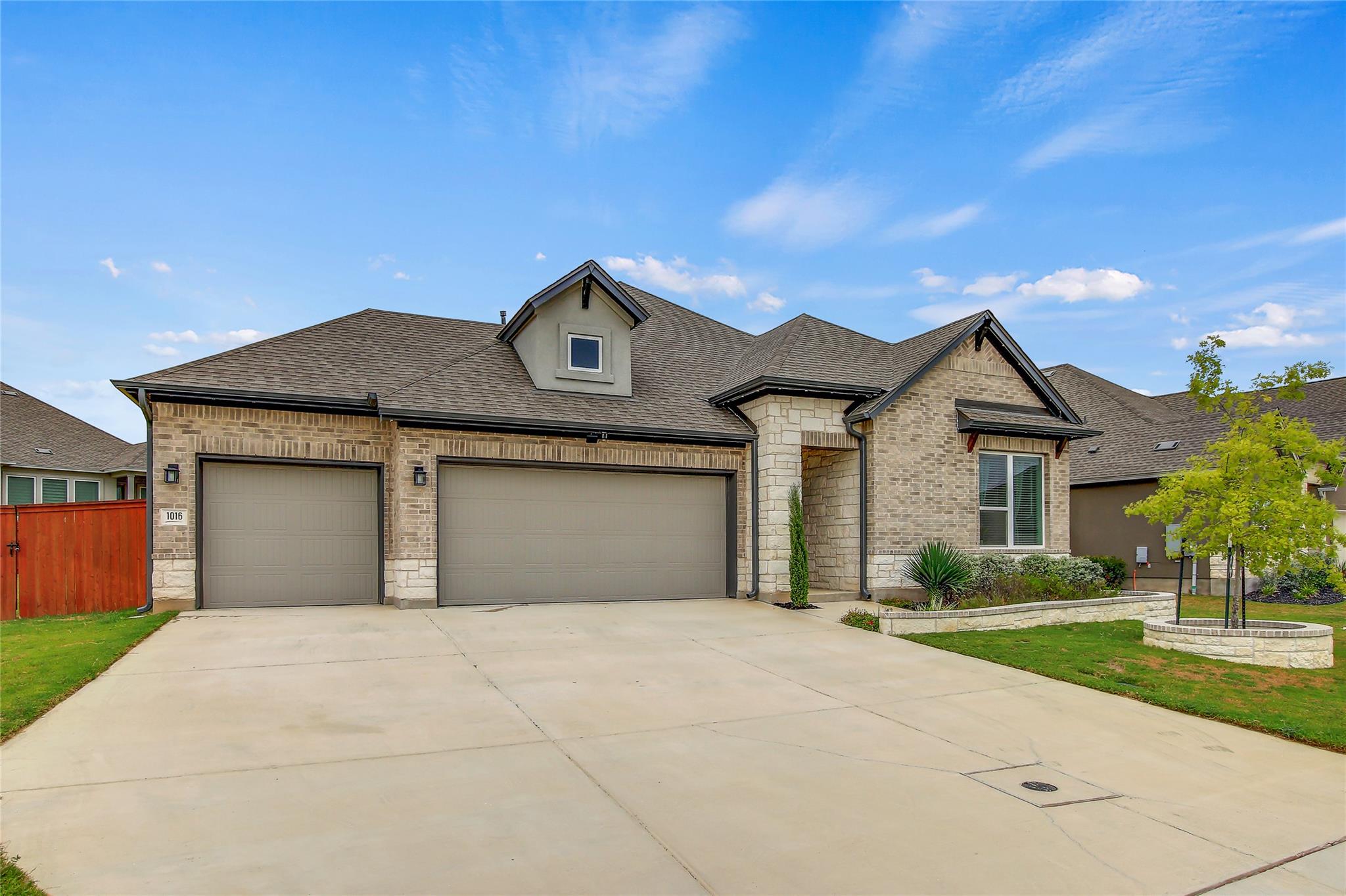 1016 Dog Iron St, Georgetown, TX 78633