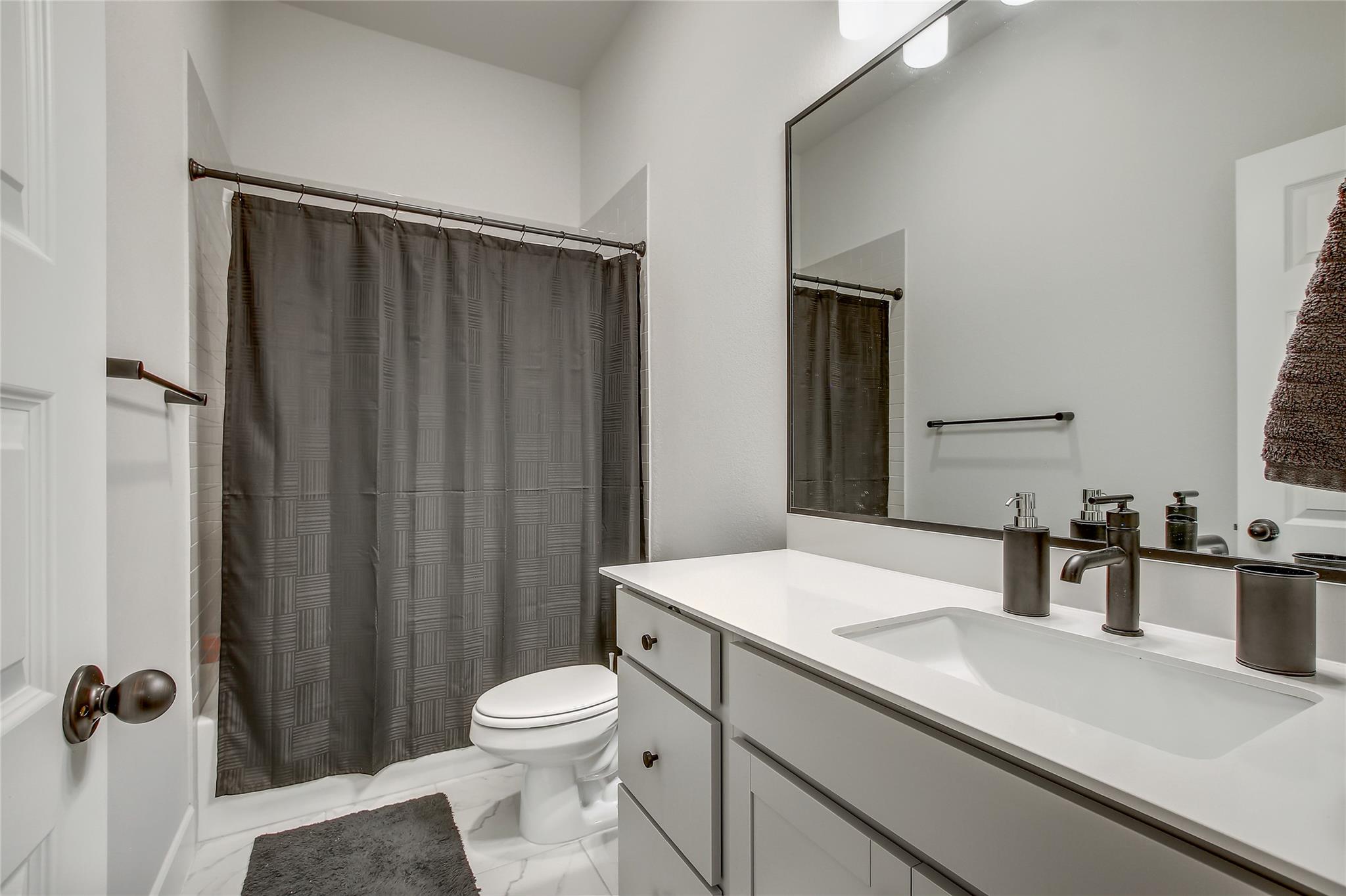 1016 Dog Iron St, Georgetown, TX 78633