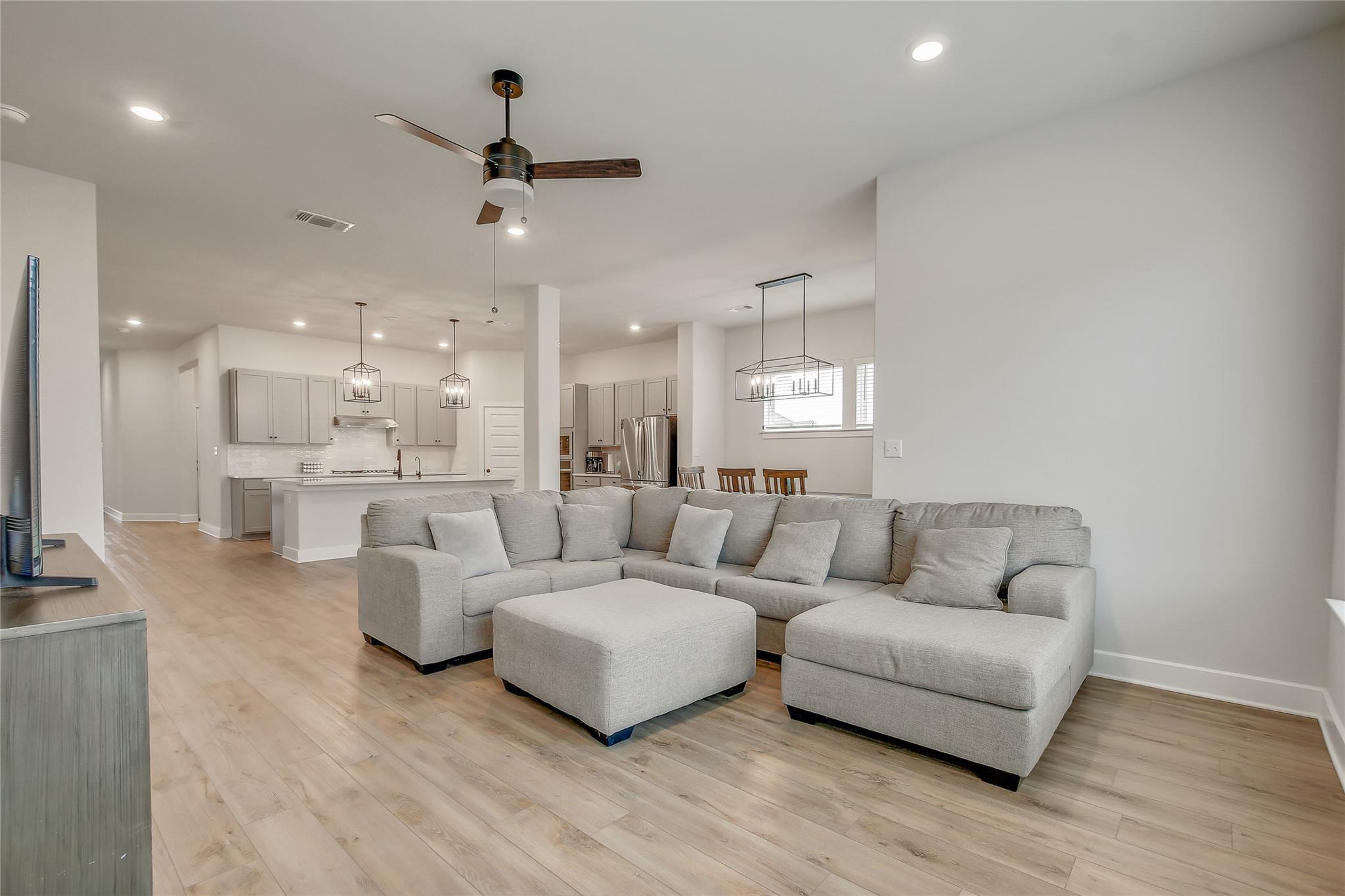 1016 Dog Iron St, Georgetown, TX 78633