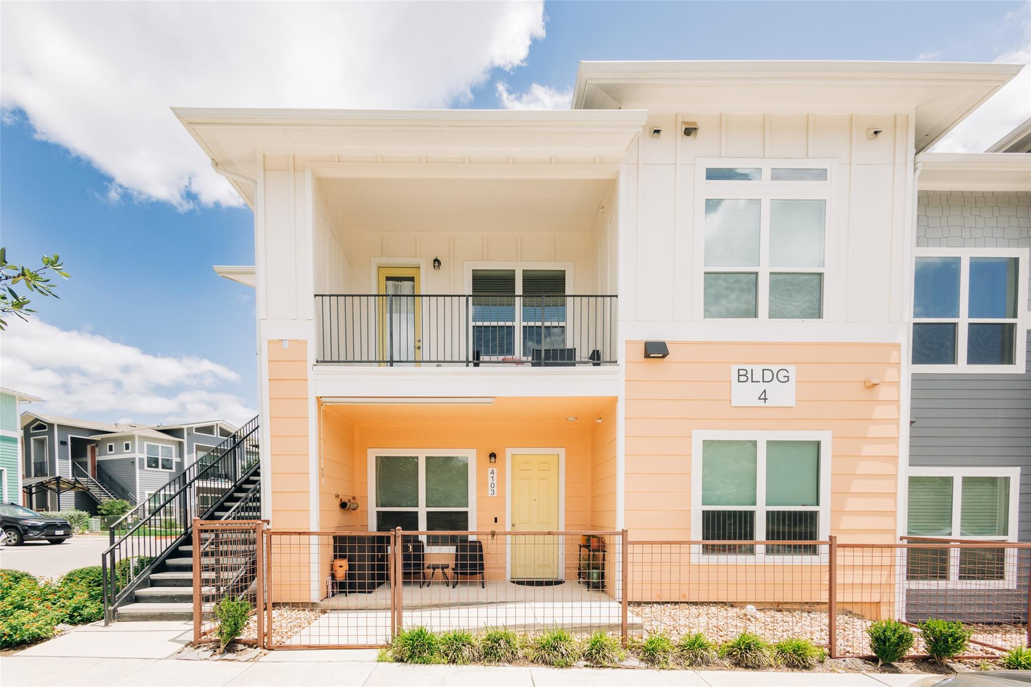8601 W Gate Blvd # 4103, Austin, TX 78745