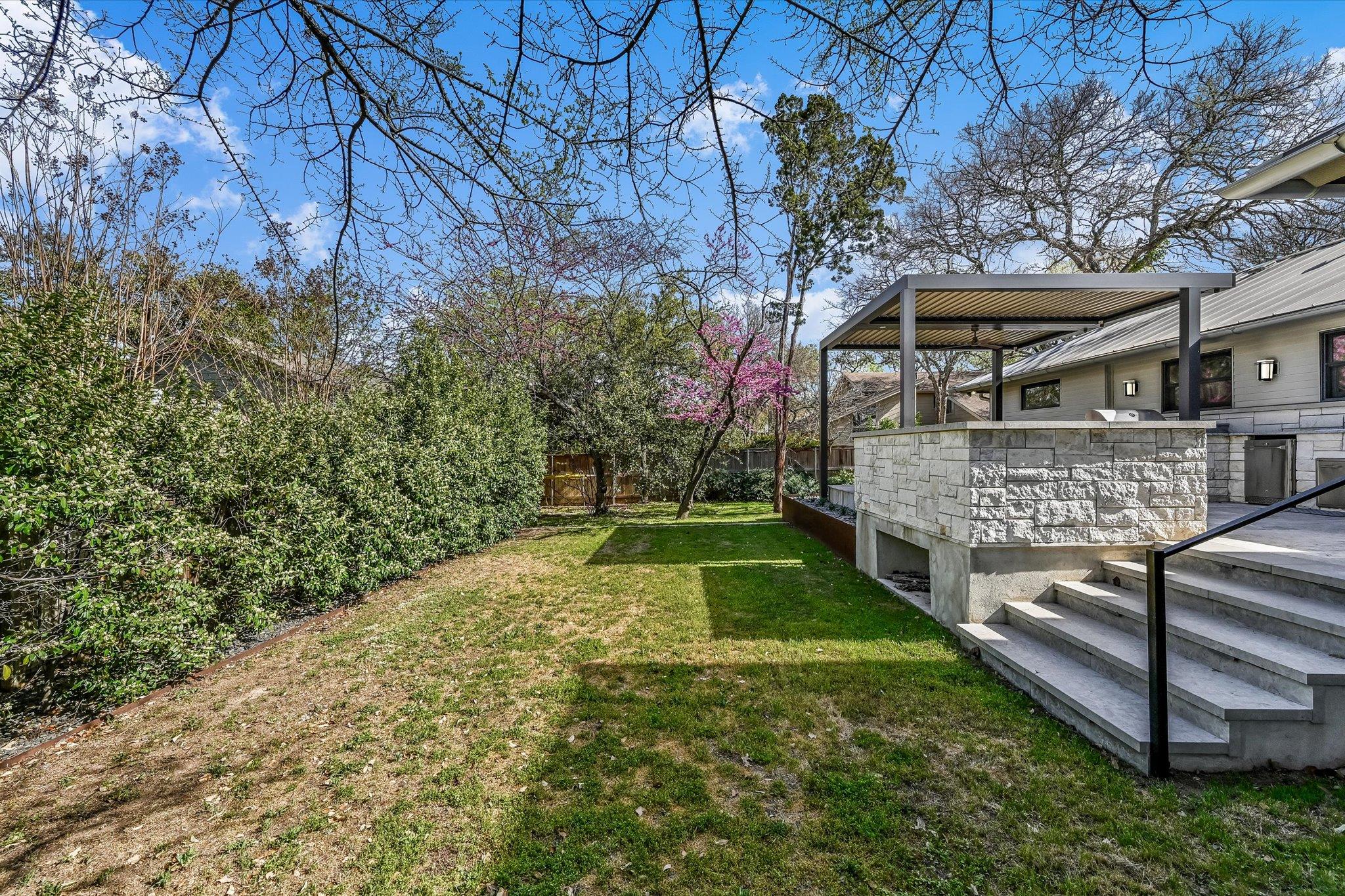 3102 Foxfire Dr, Austin, TX 78746