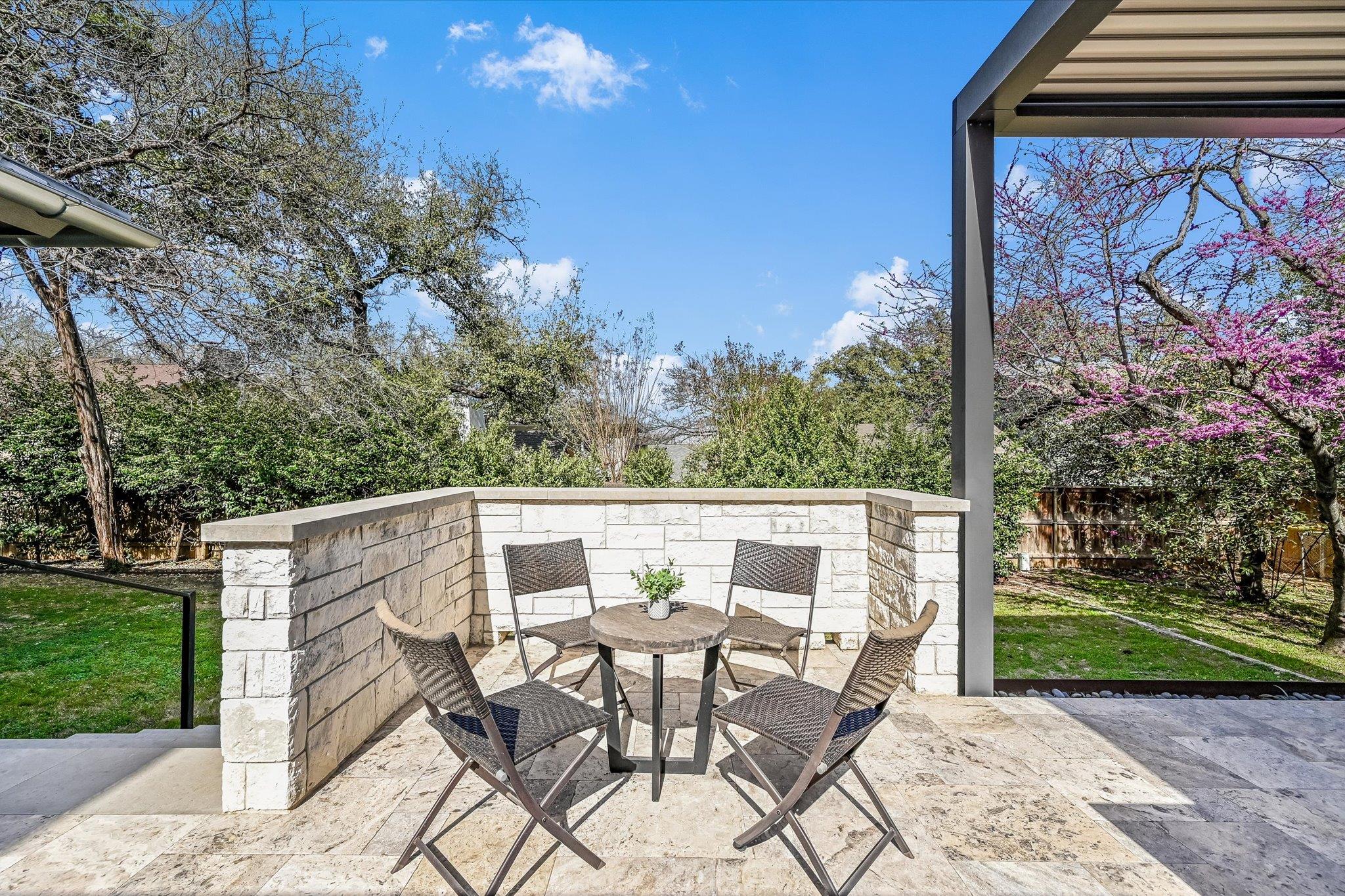 3102 Foxfire Dr, Austin, TX 78746