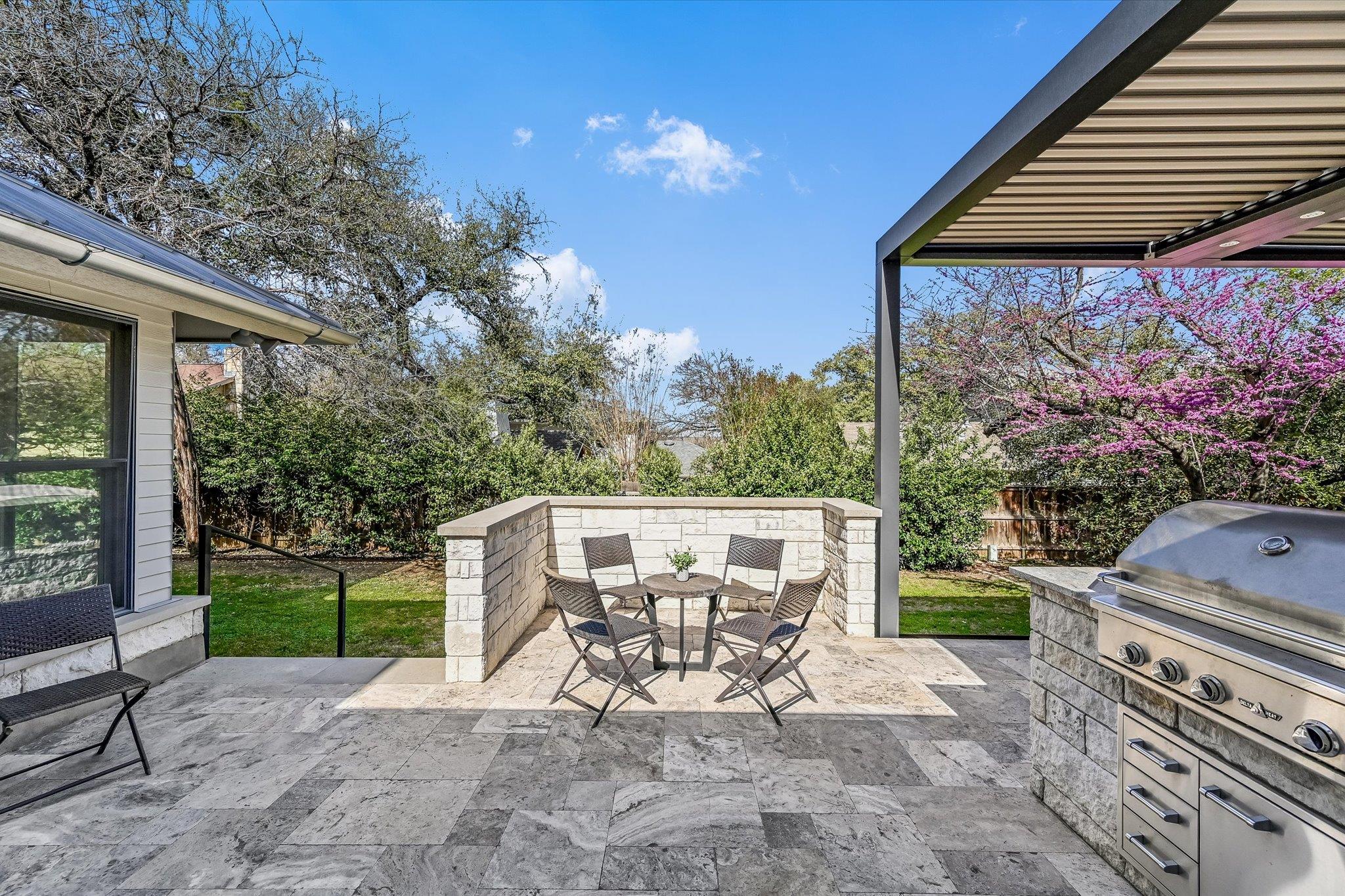 3102 Foxfire Dr, Austin, TX 78746