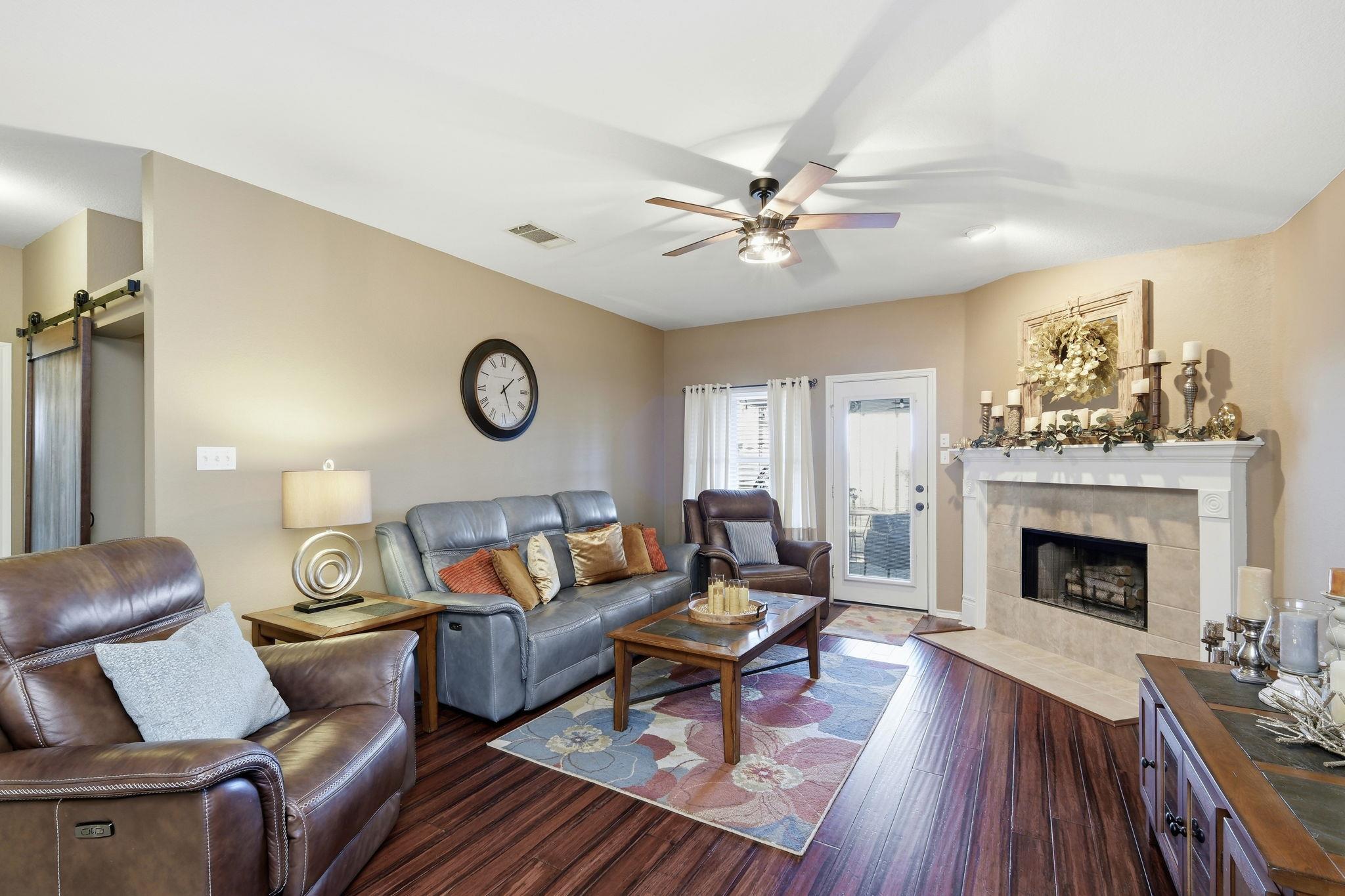 Pflugerville, TX 78660