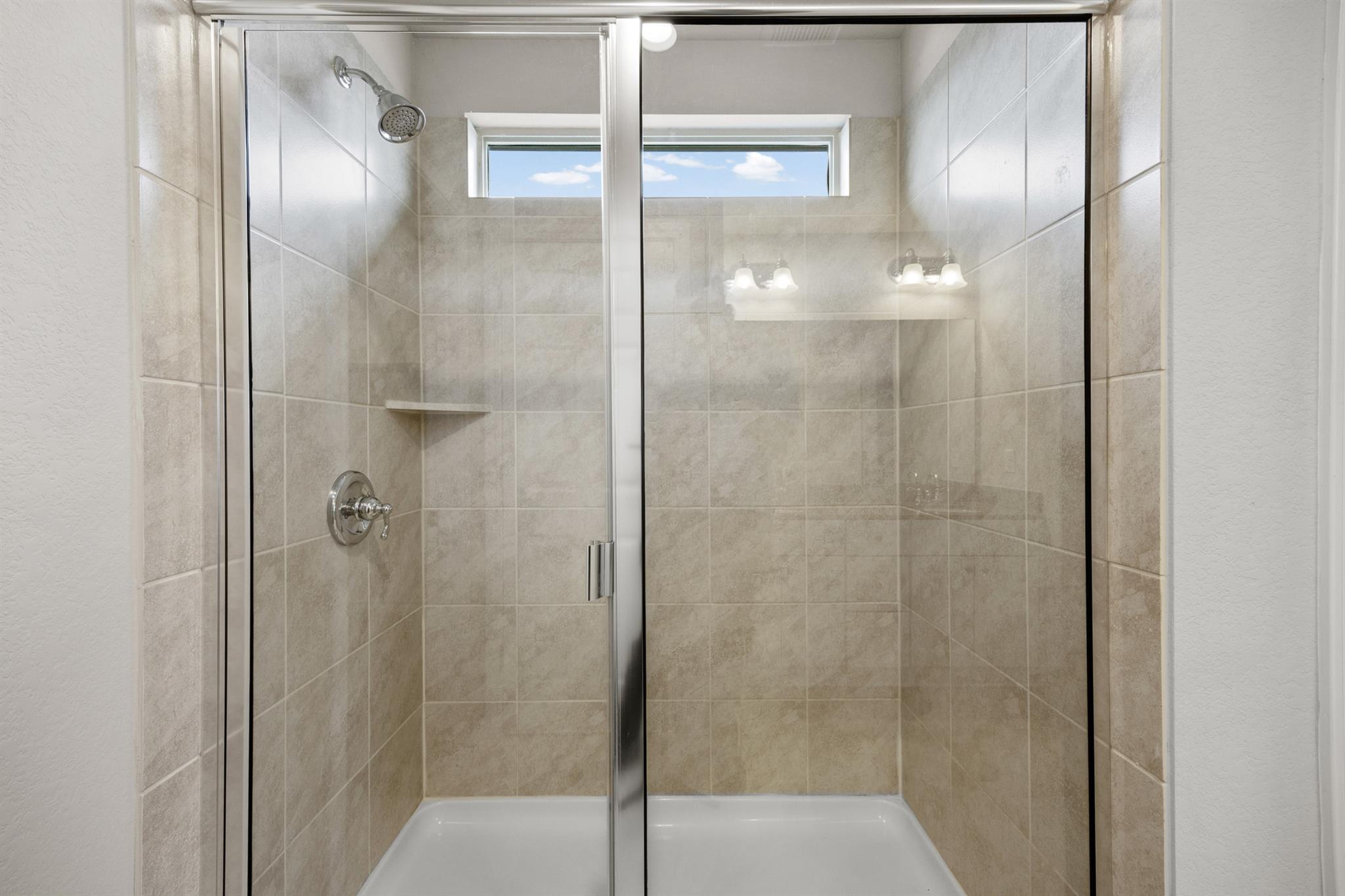 11000 Players Path, Austin, TX 78747