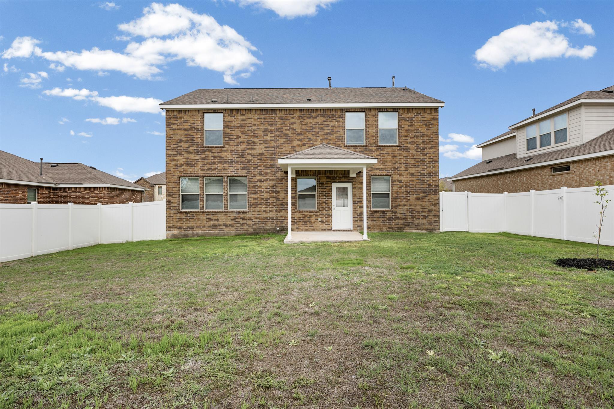 11000 Players Path, Austin, TX 78747