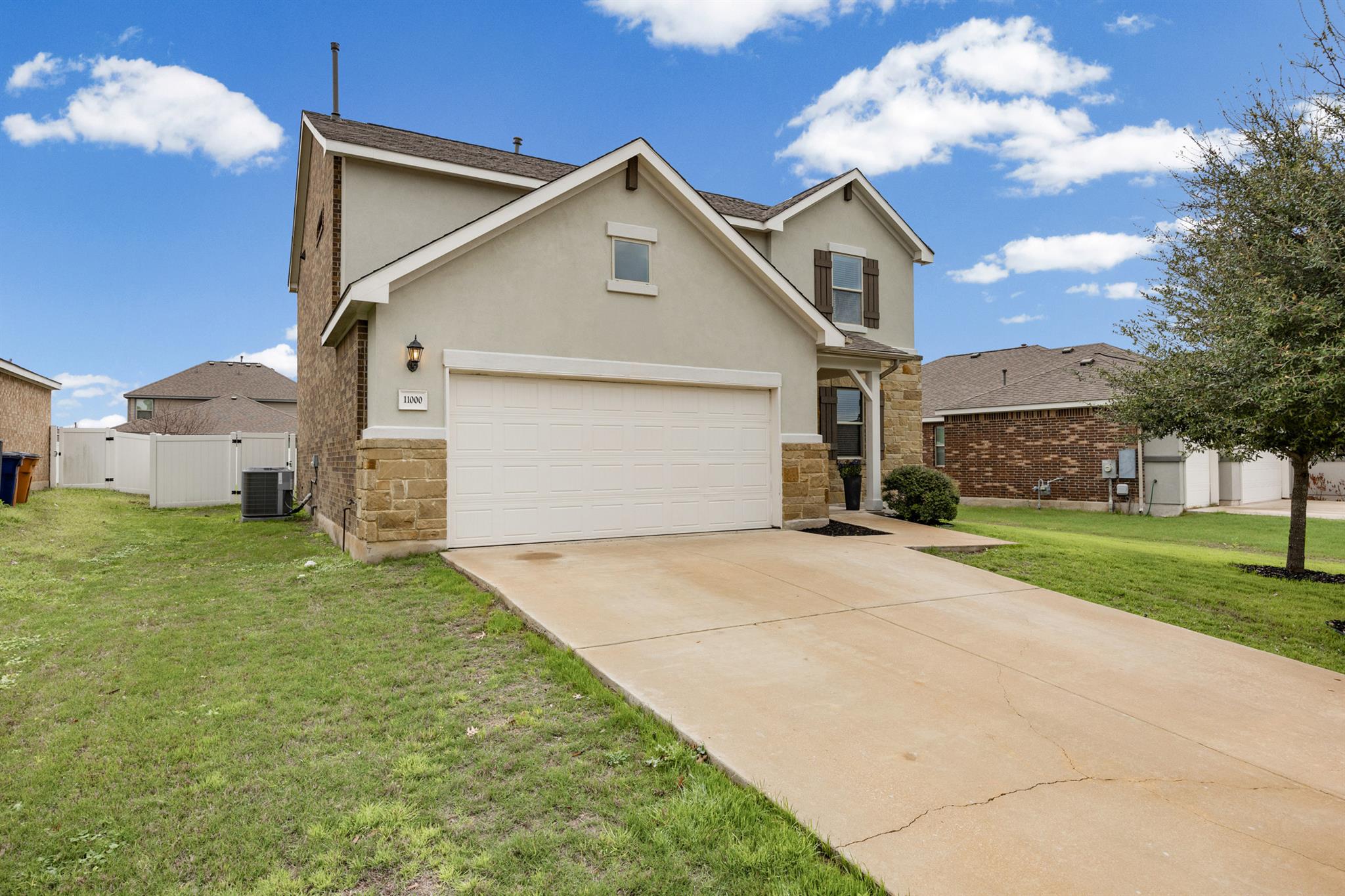 11000 Players Path, Austin, TX 78747