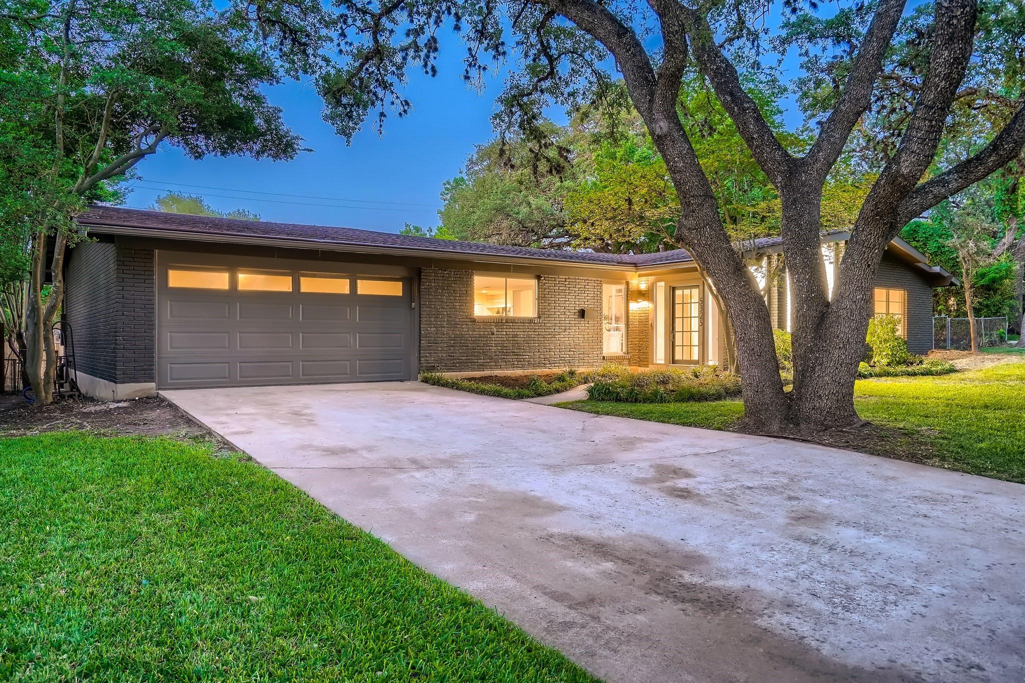 5325 Western Hills Dr, Austin, TX 78731