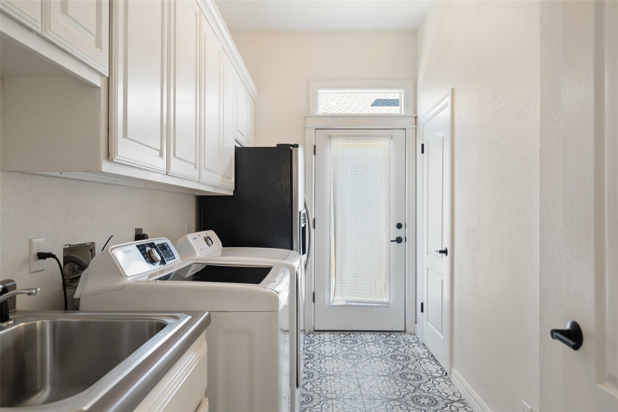 11803 Astoria Dr, Austin, TX 78738