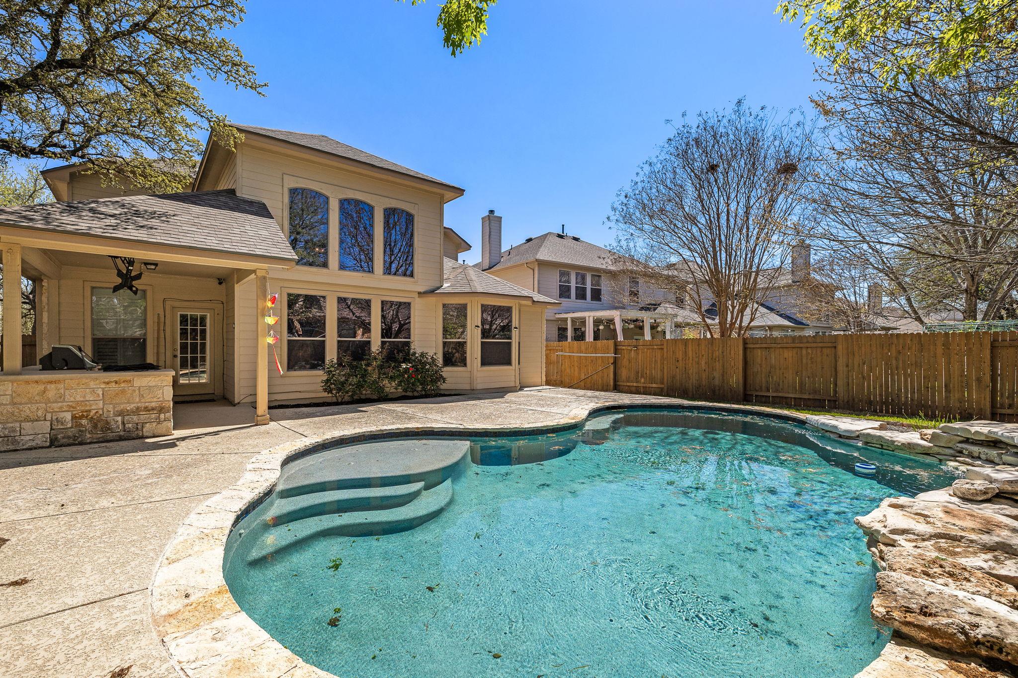 801 Zappa Dr, Cedar Park, TX 78613