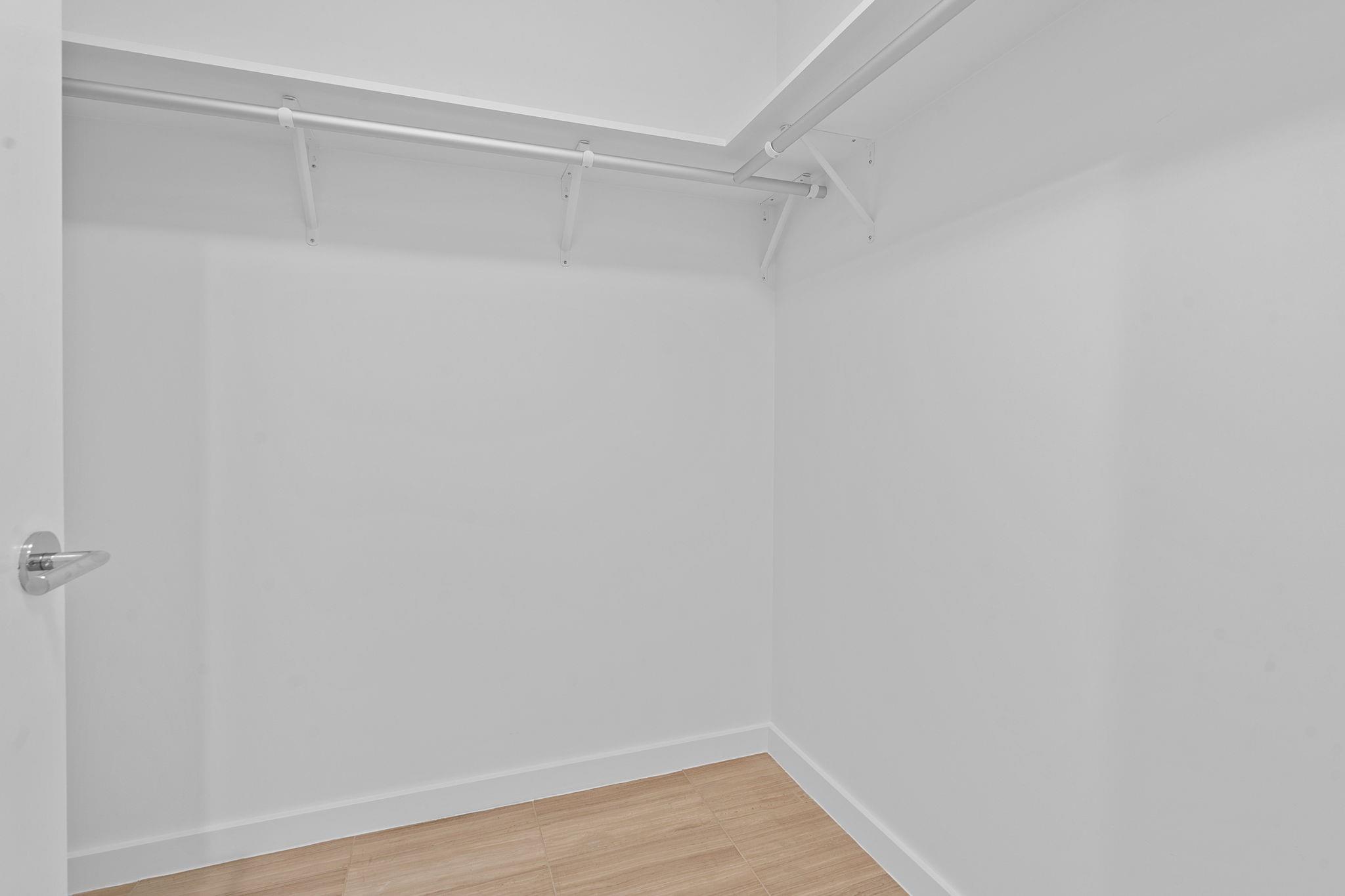 313 W 17th St # 1203, Austin, TX 78701