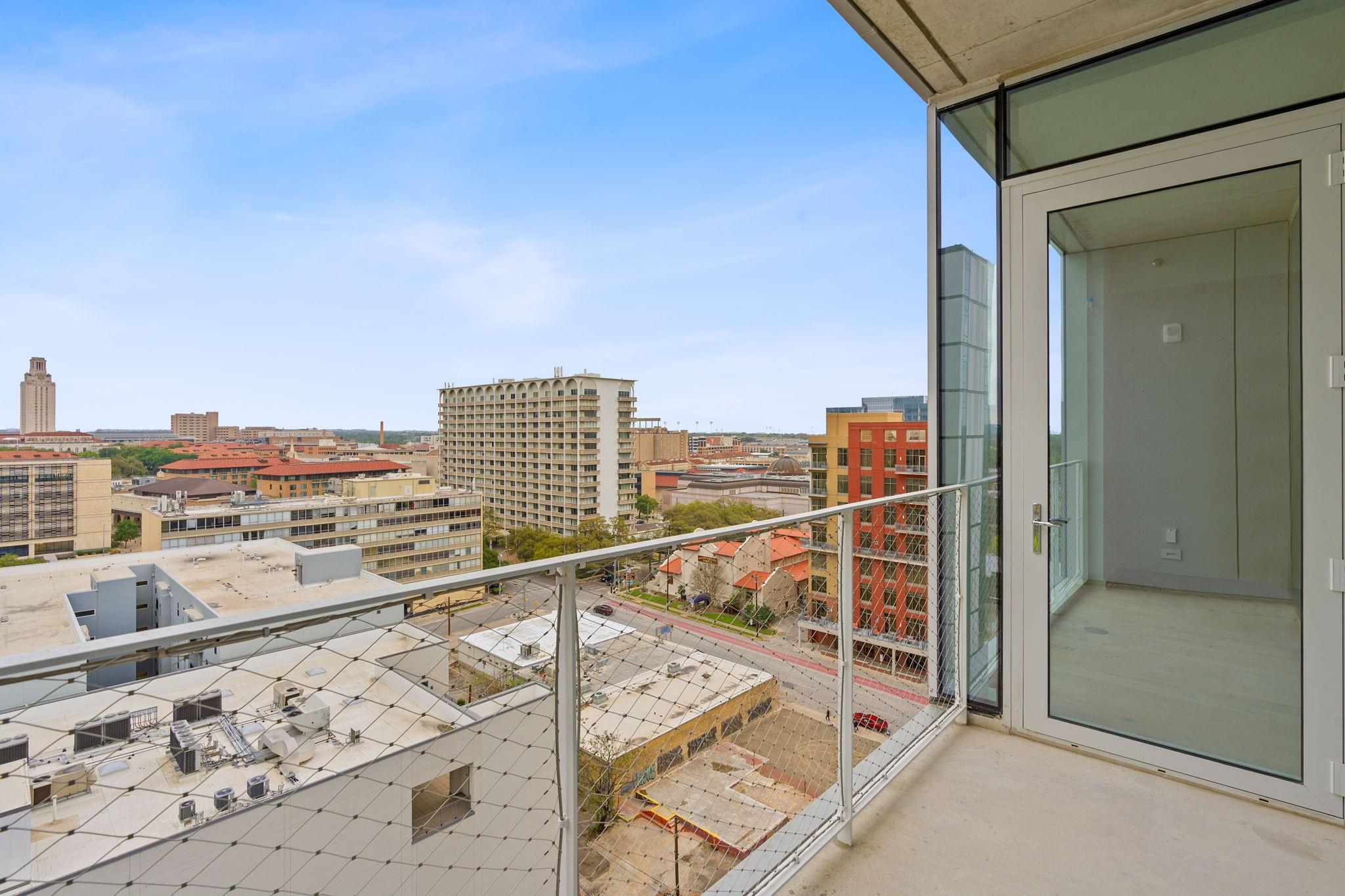 313 W 17th St # 1203, Austin, TX 78701