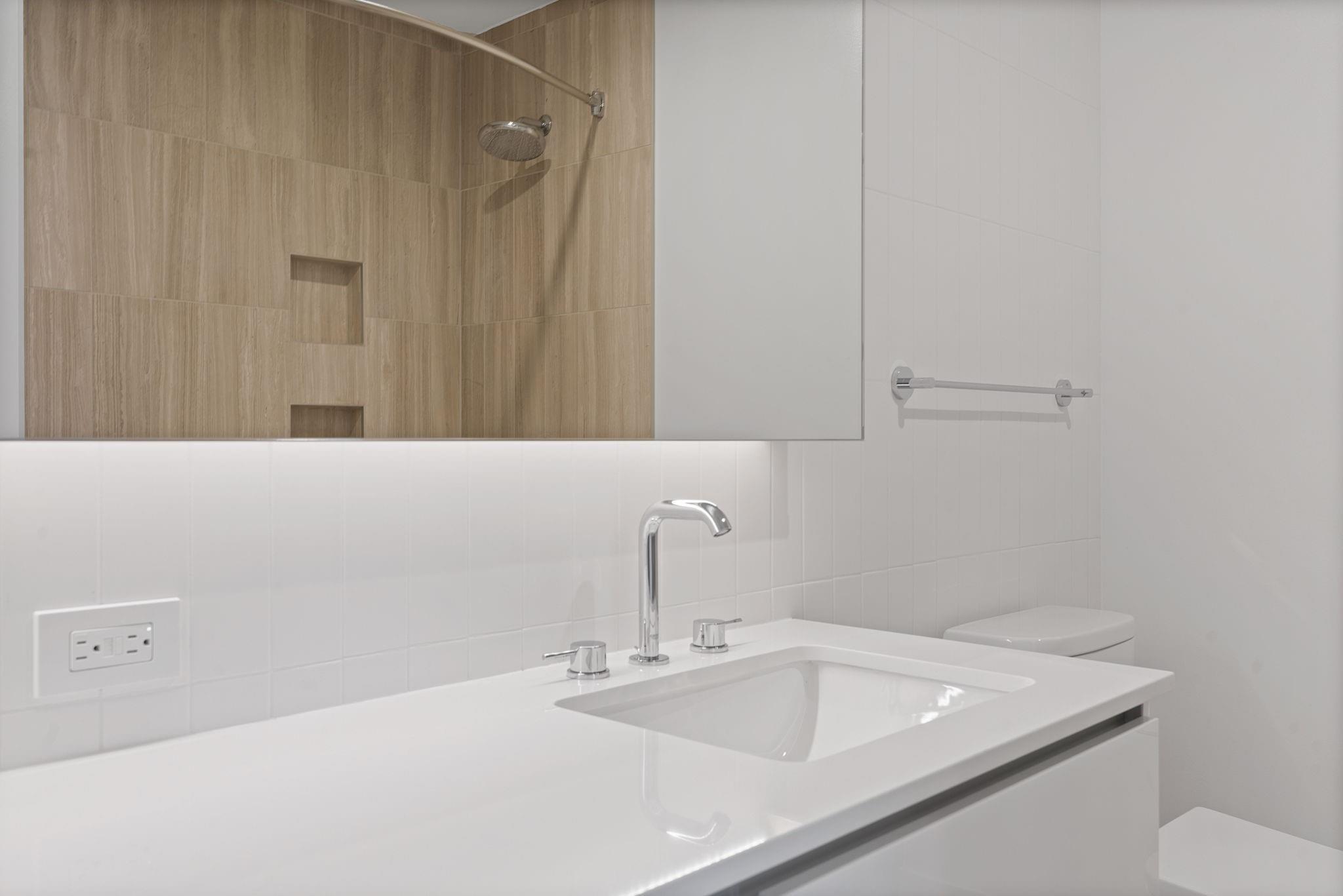 313 W 17th St # 1203, Austin, TX 78701