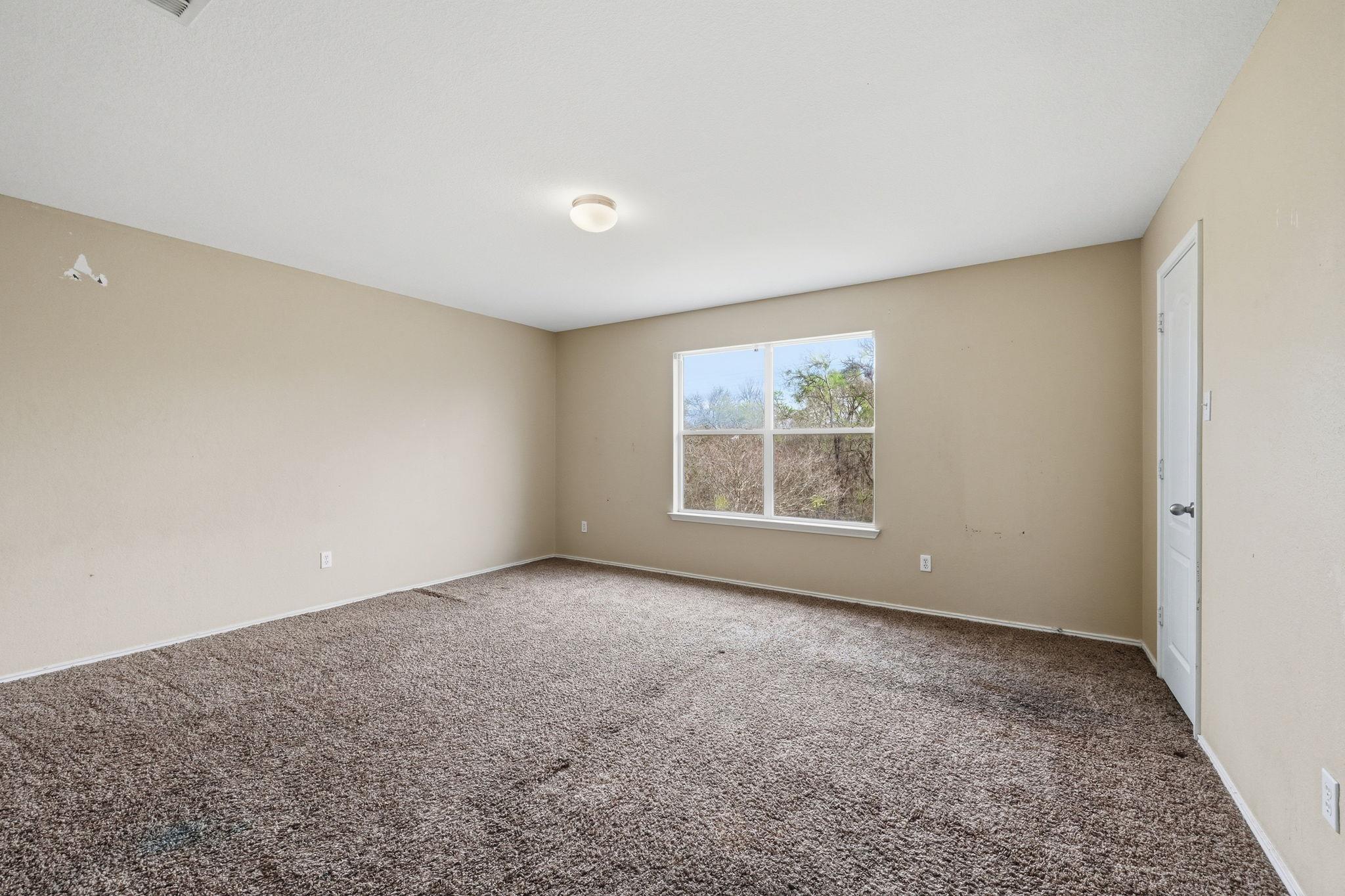 12621 Wayne Spur Ln, Elgin, TX 78621