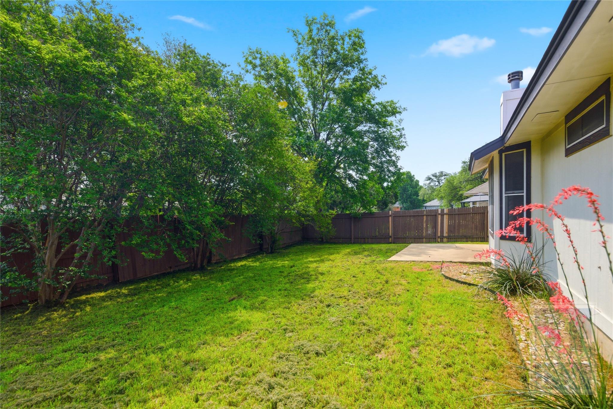 1006 Buttercup Ct, Leander, TX 78641