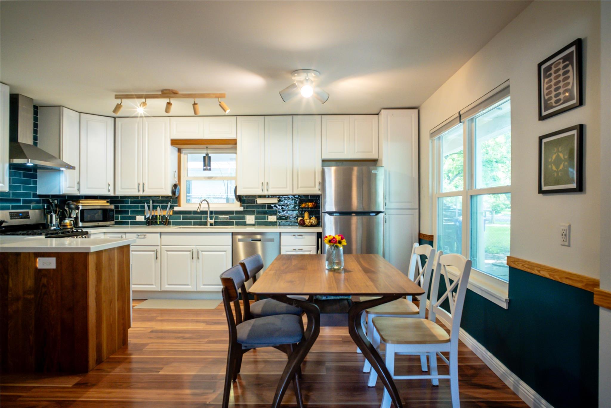 3303 Thompson St, Austin, TX 78702