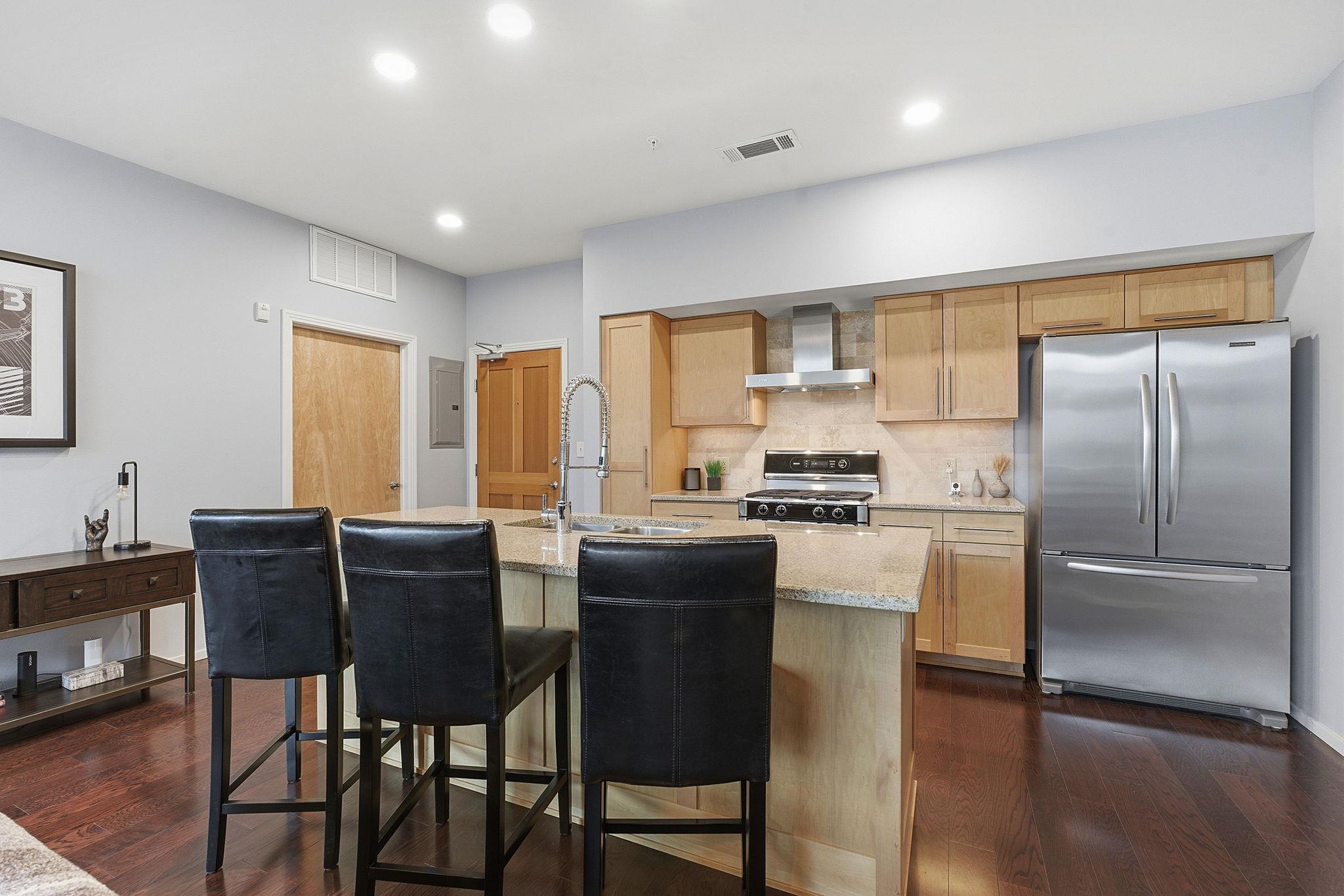 1600 Barton Springs Rd # 1106, Austin, TX 78704