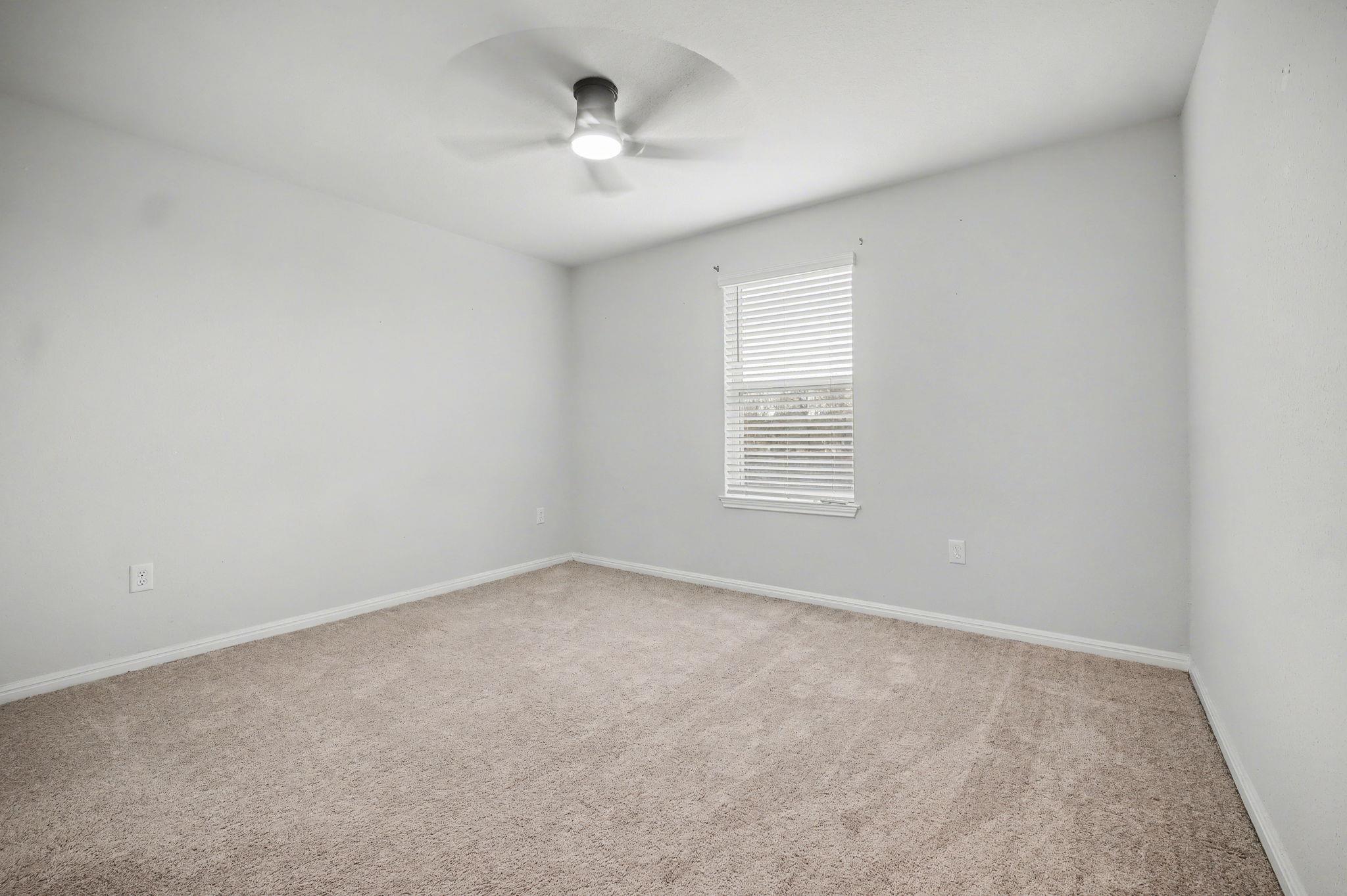 10807 Sentinel Dr, Austin, TX 78747