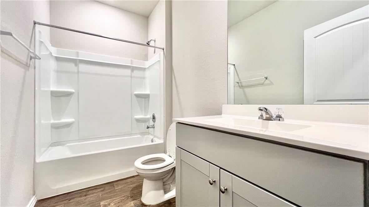 5913 Shanjia Dr, Austin, TX 78724