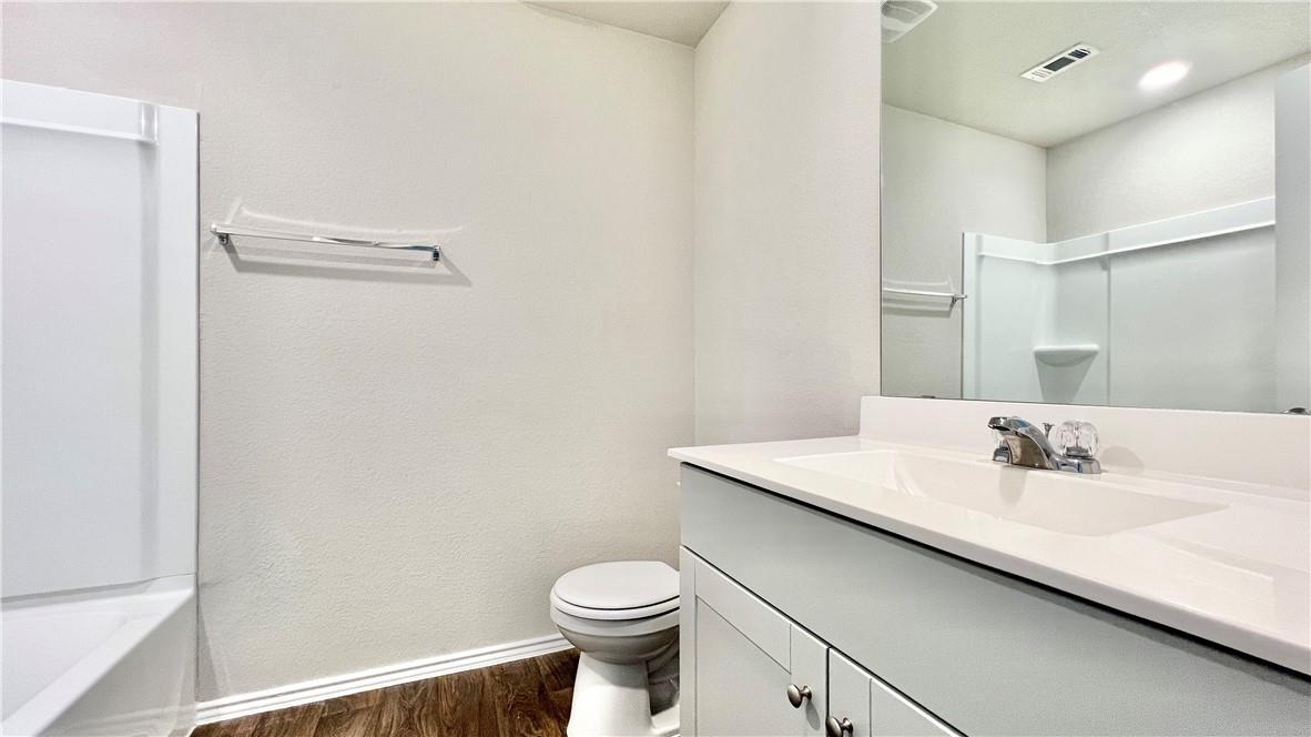 5913 Shanjia Dr, Austin, TX 78724
