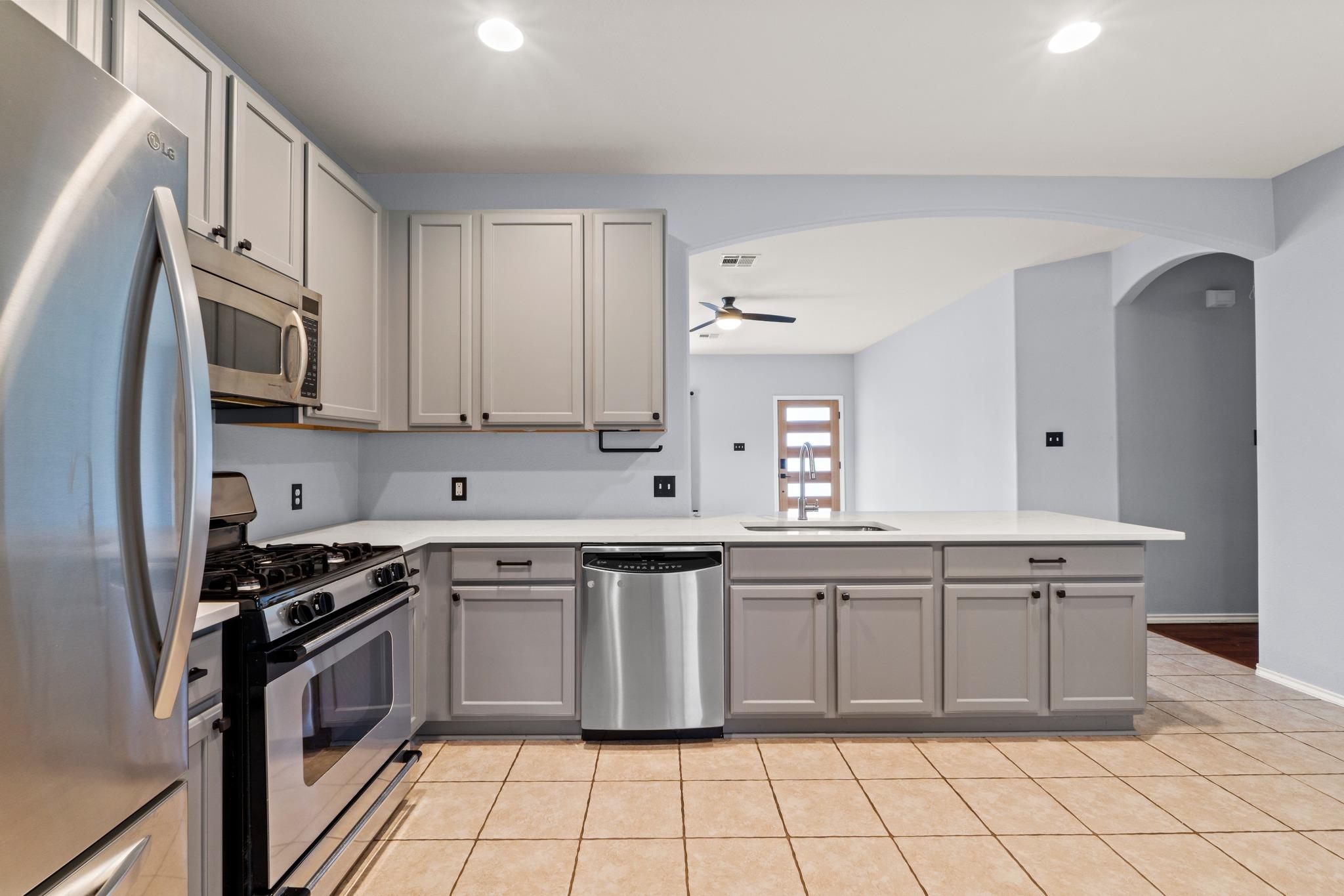 11820 Dunfries Ln, Austin, TX 78754