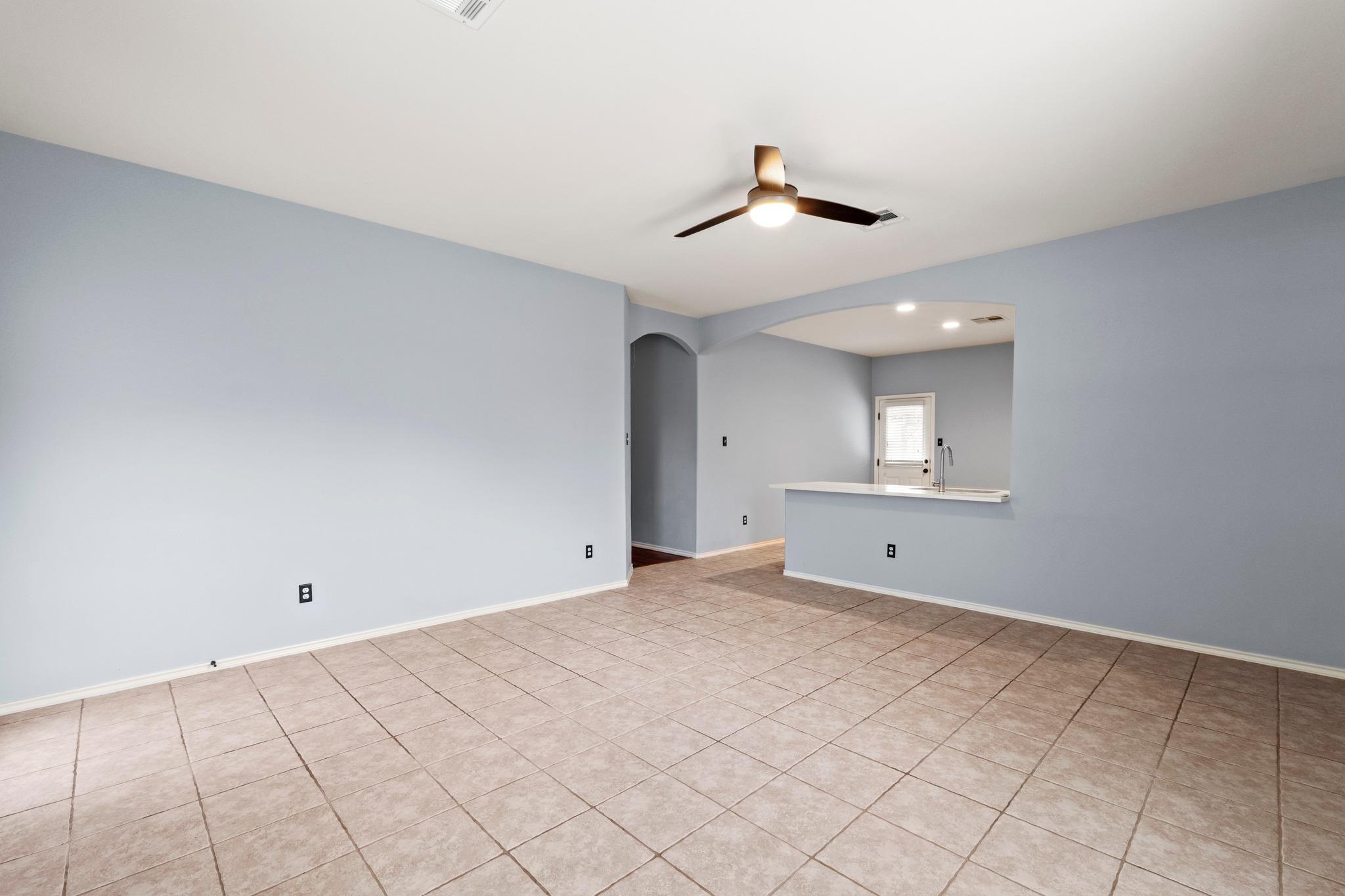 11820 Dunfries Ln, Austin, TX 78754