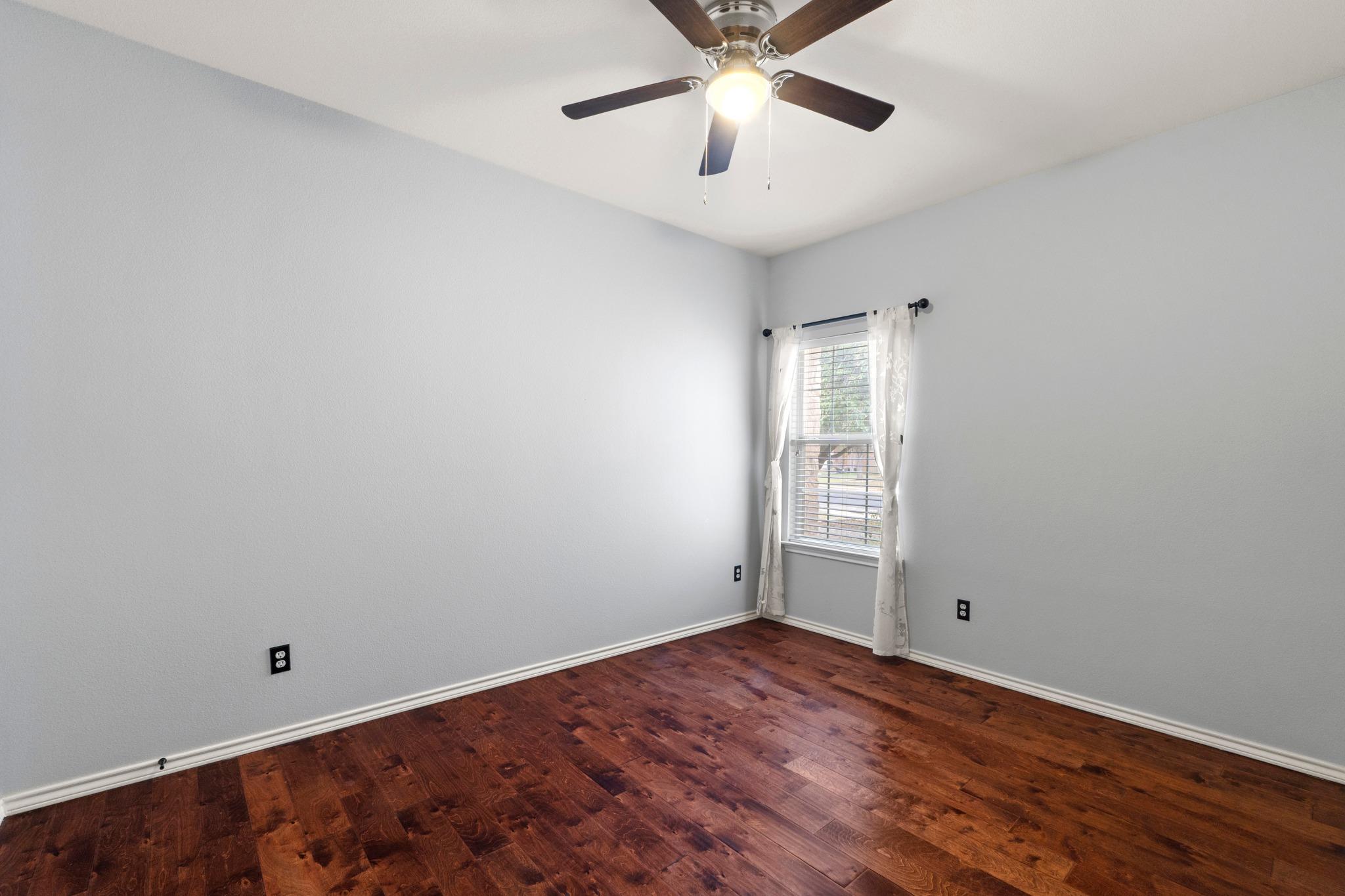 11820 Dunfries Ln, Austin, TX 78754