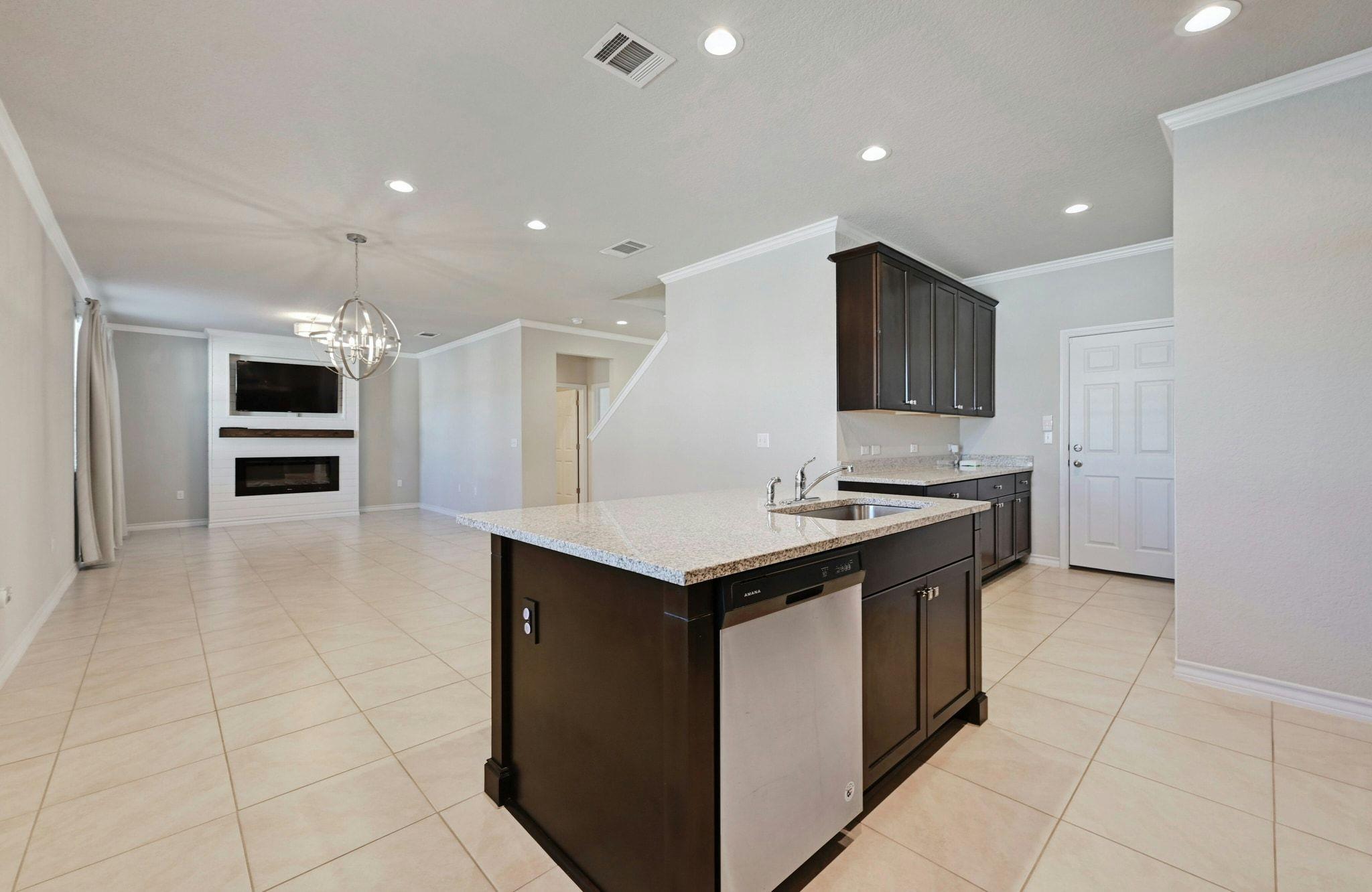 5508 Mickelson Cv, Austin, TX 78747