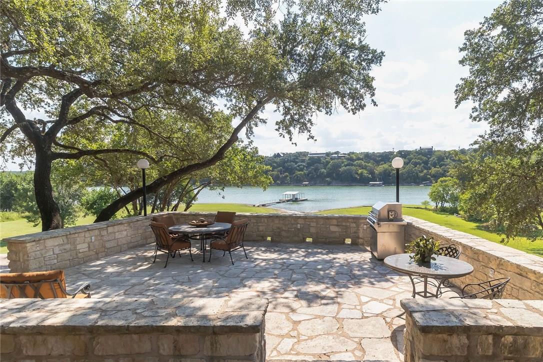 25203 Lake View Dr, Spicewood, TX 78669