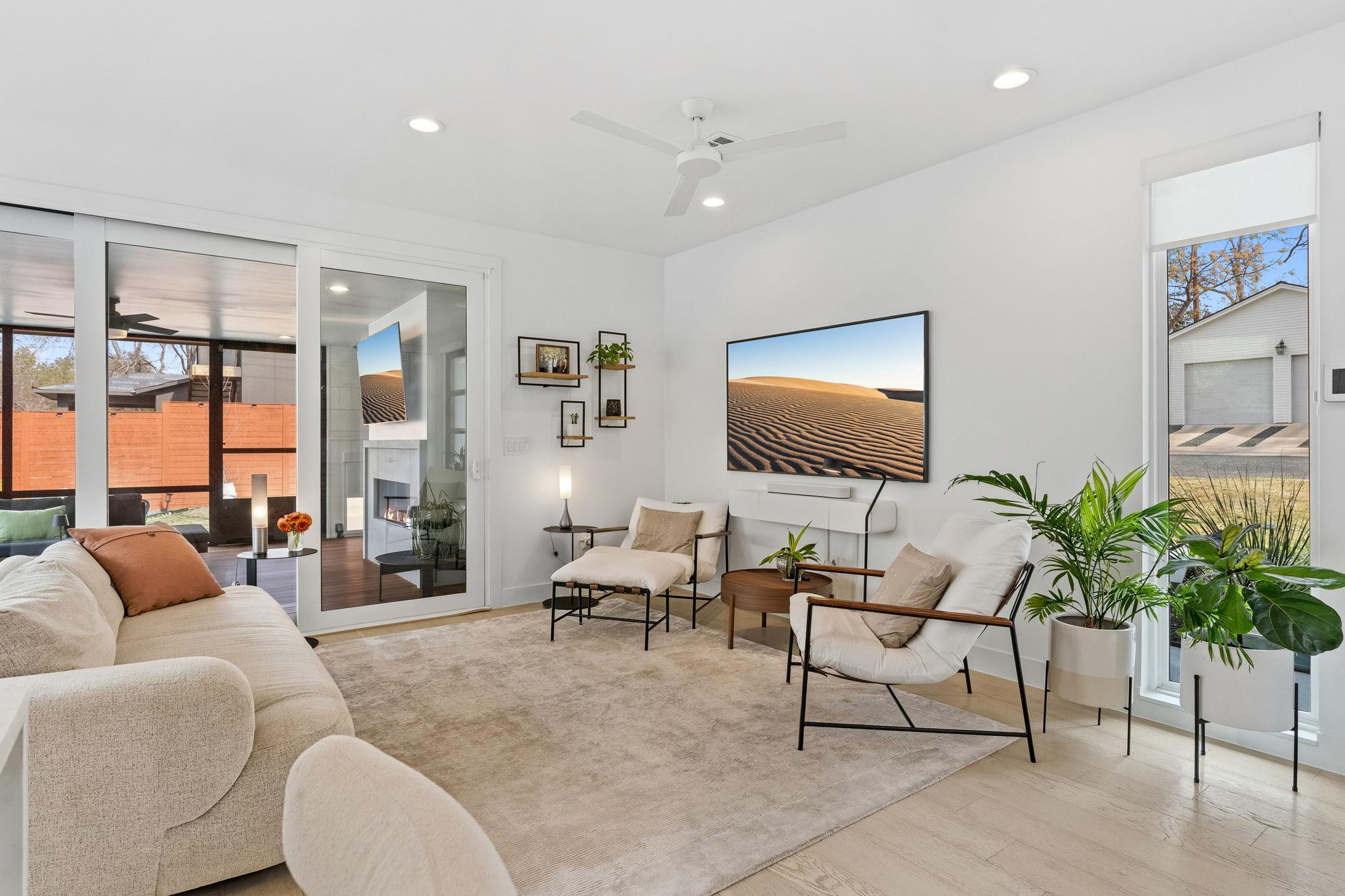 2508 Paramount Ave # B, Austin, TX 78704